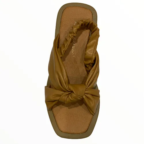Anatomic tan luxury sandals