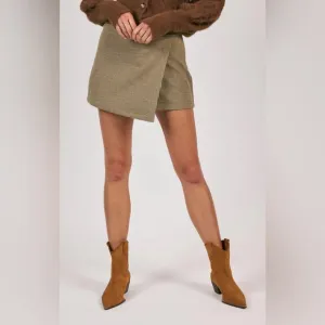 Be gentle overlapped skort