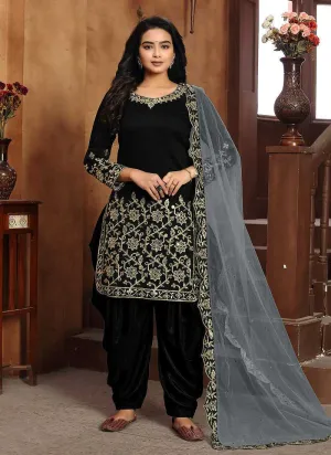 Black Embroidered Classic Punjabi Suit