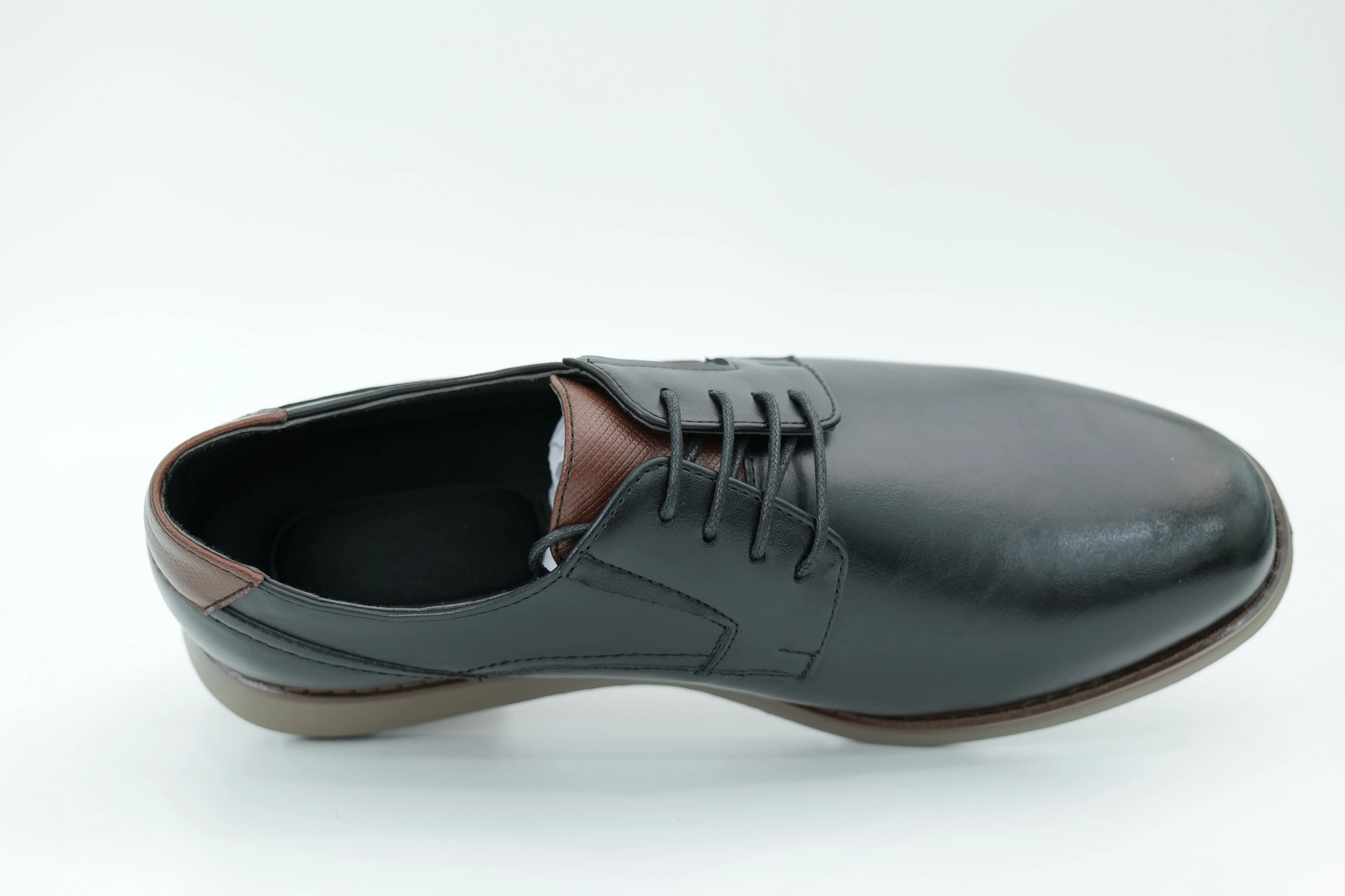 Casual shoes