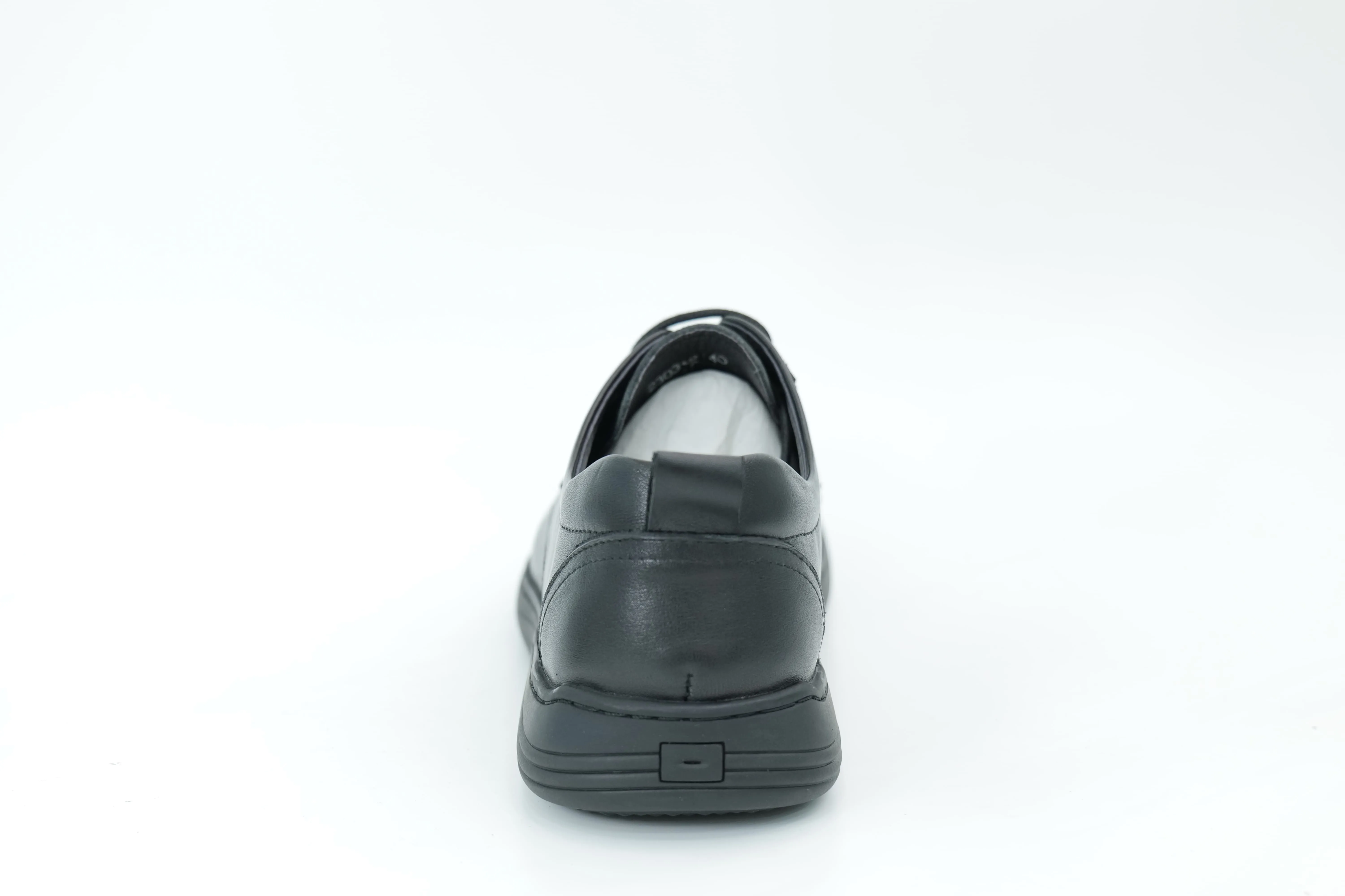 Casual shoes