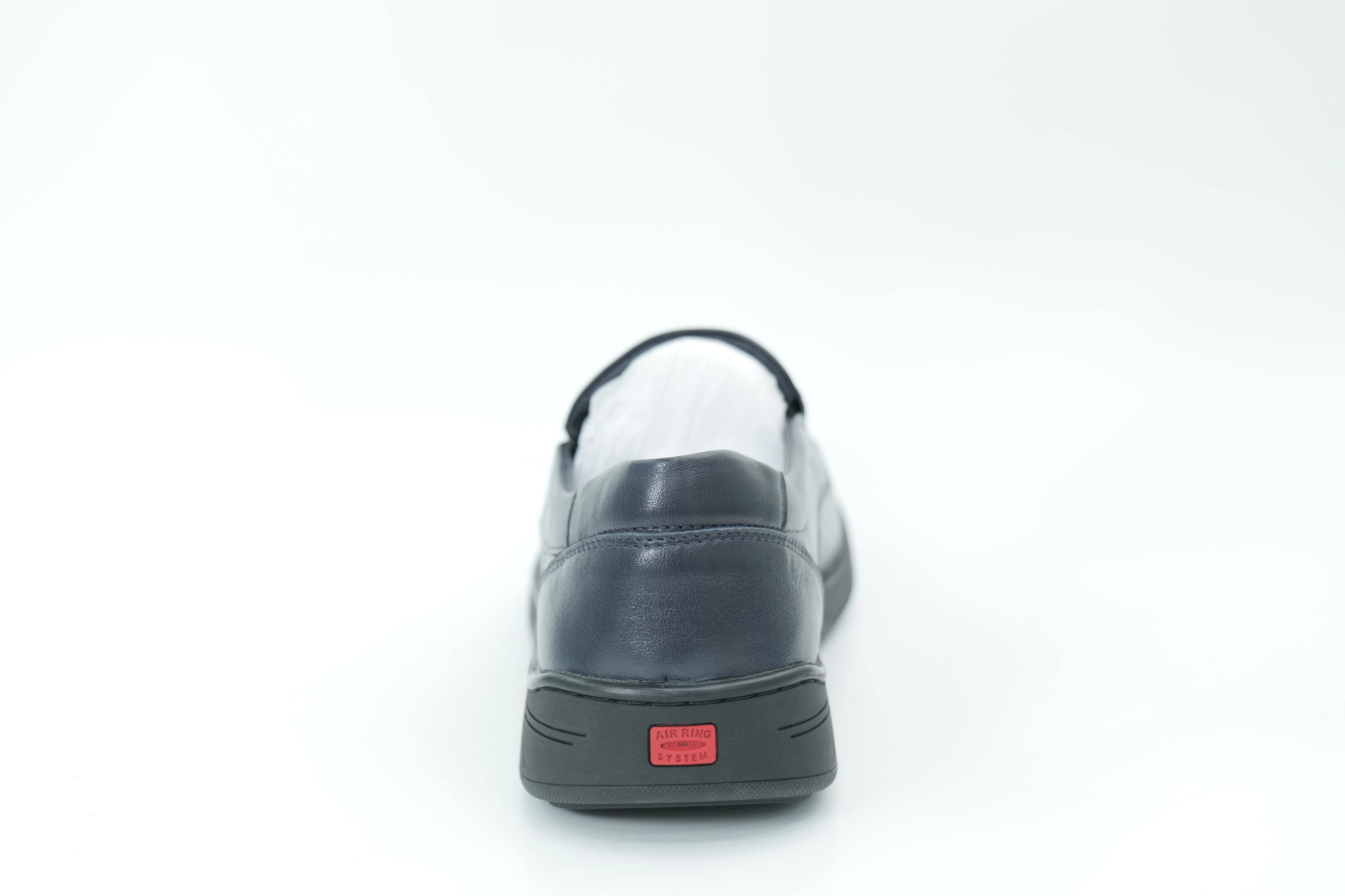 Casual shoes