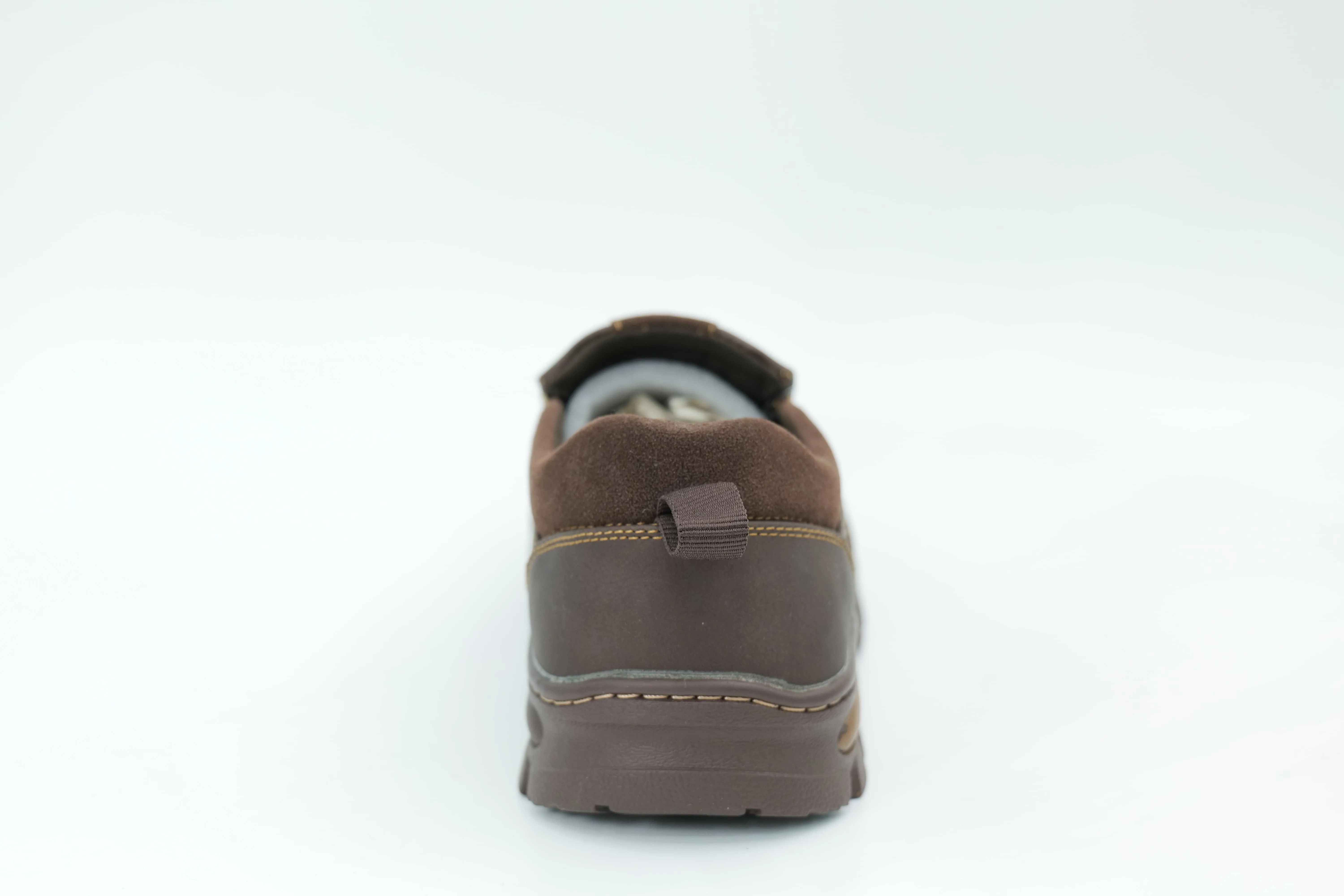 Casual shoes