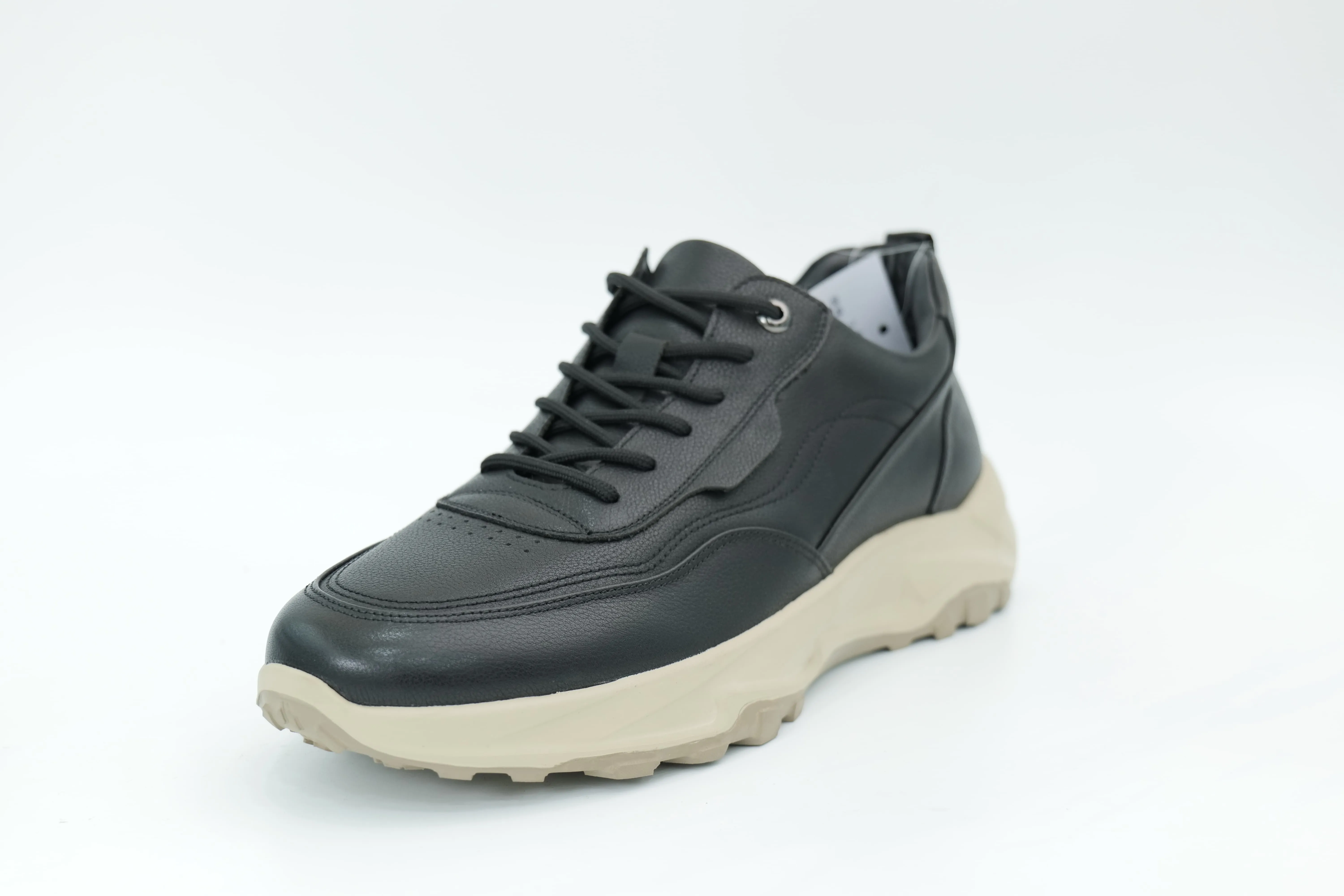 Casual shoes