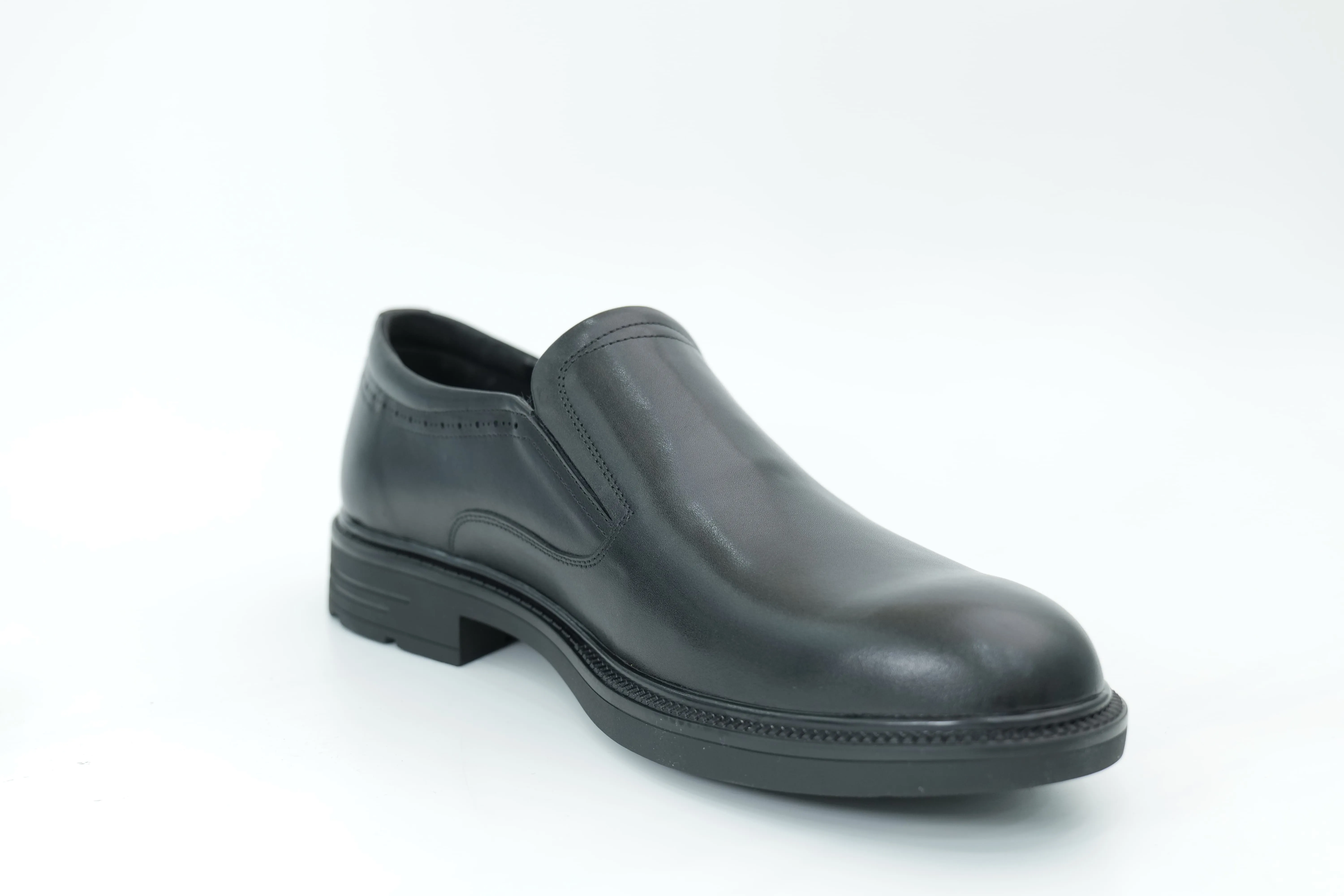 Casual shoes