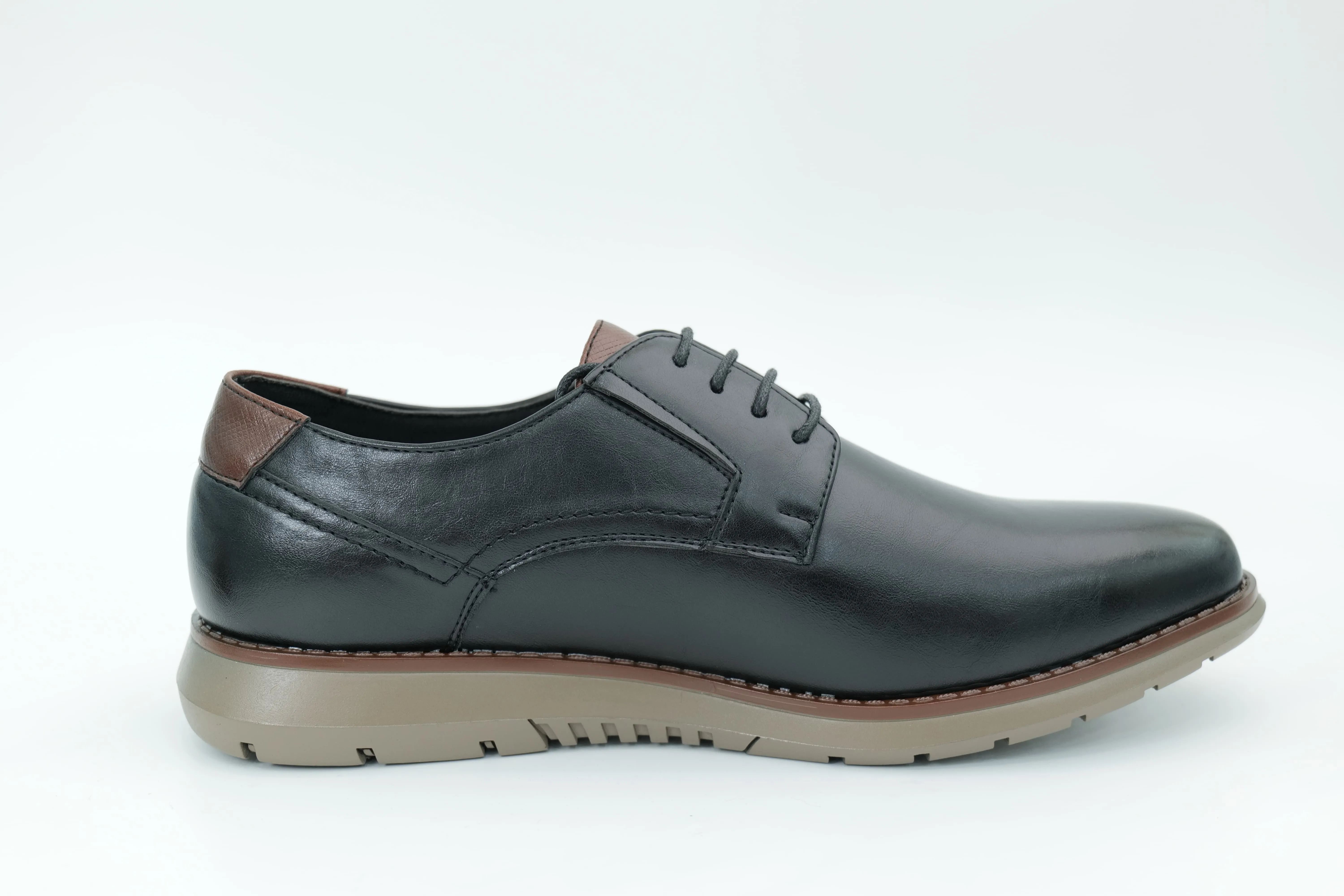 Casual shoes