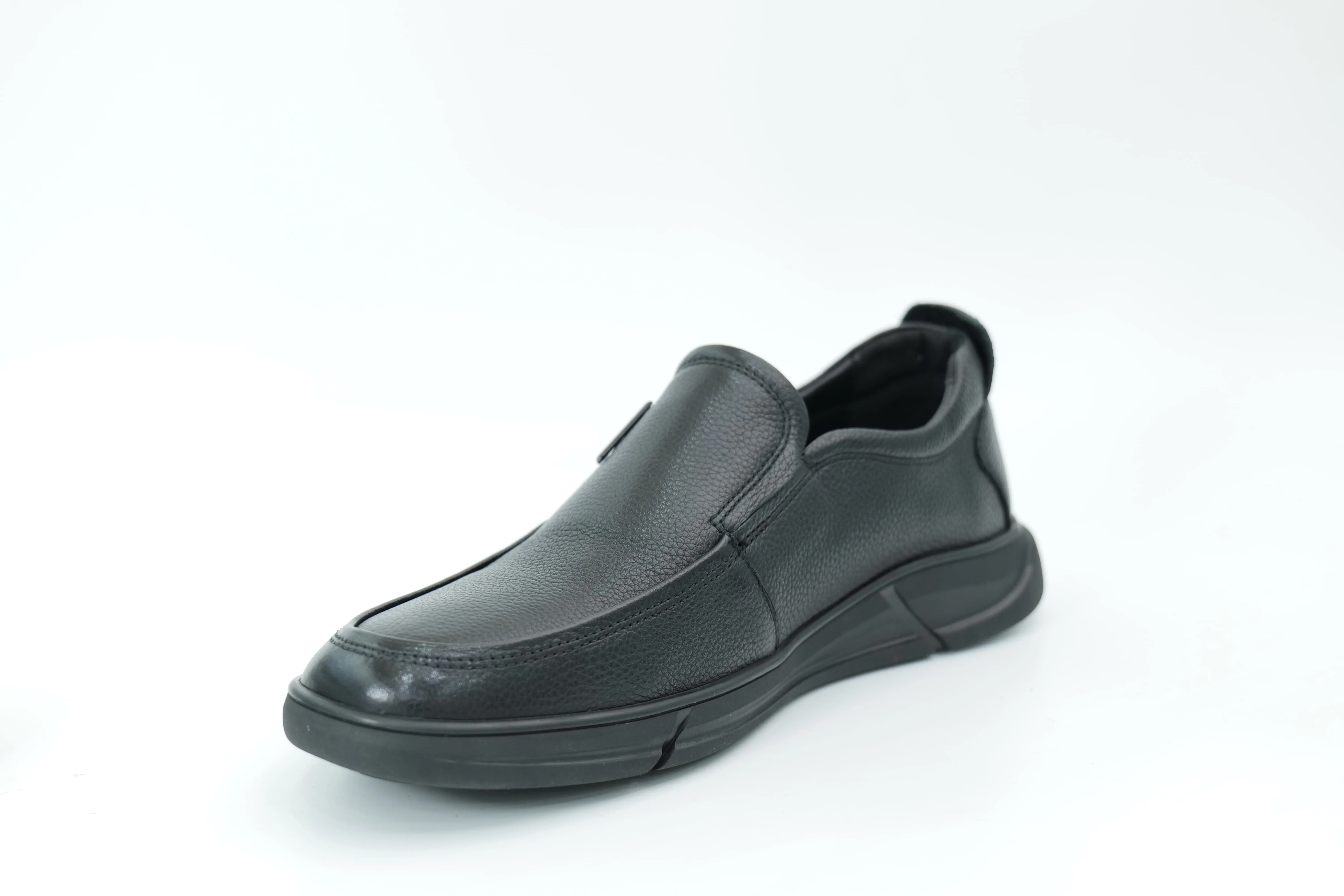 Casual shoes