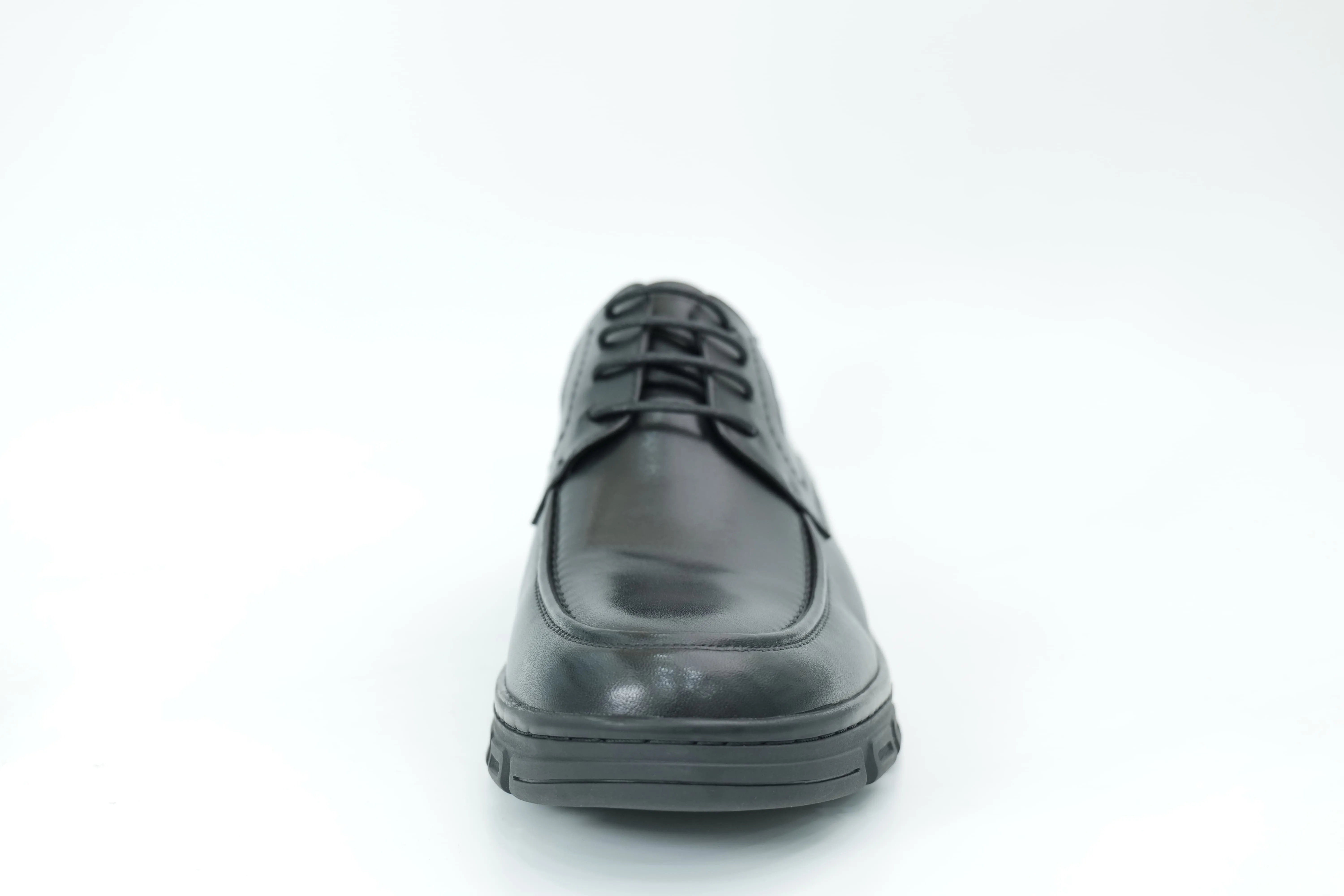 Casual shoes