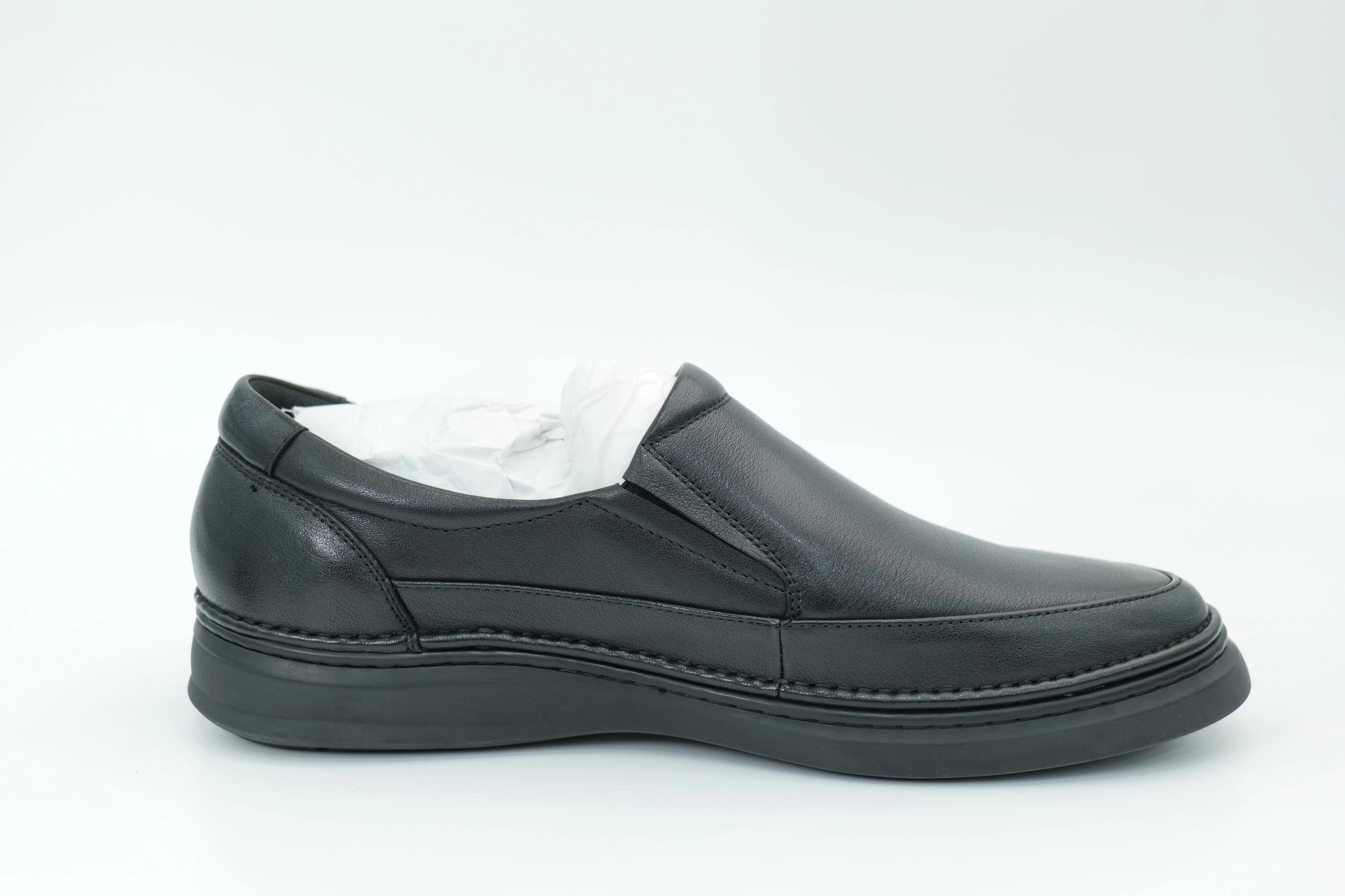 Casual shoes