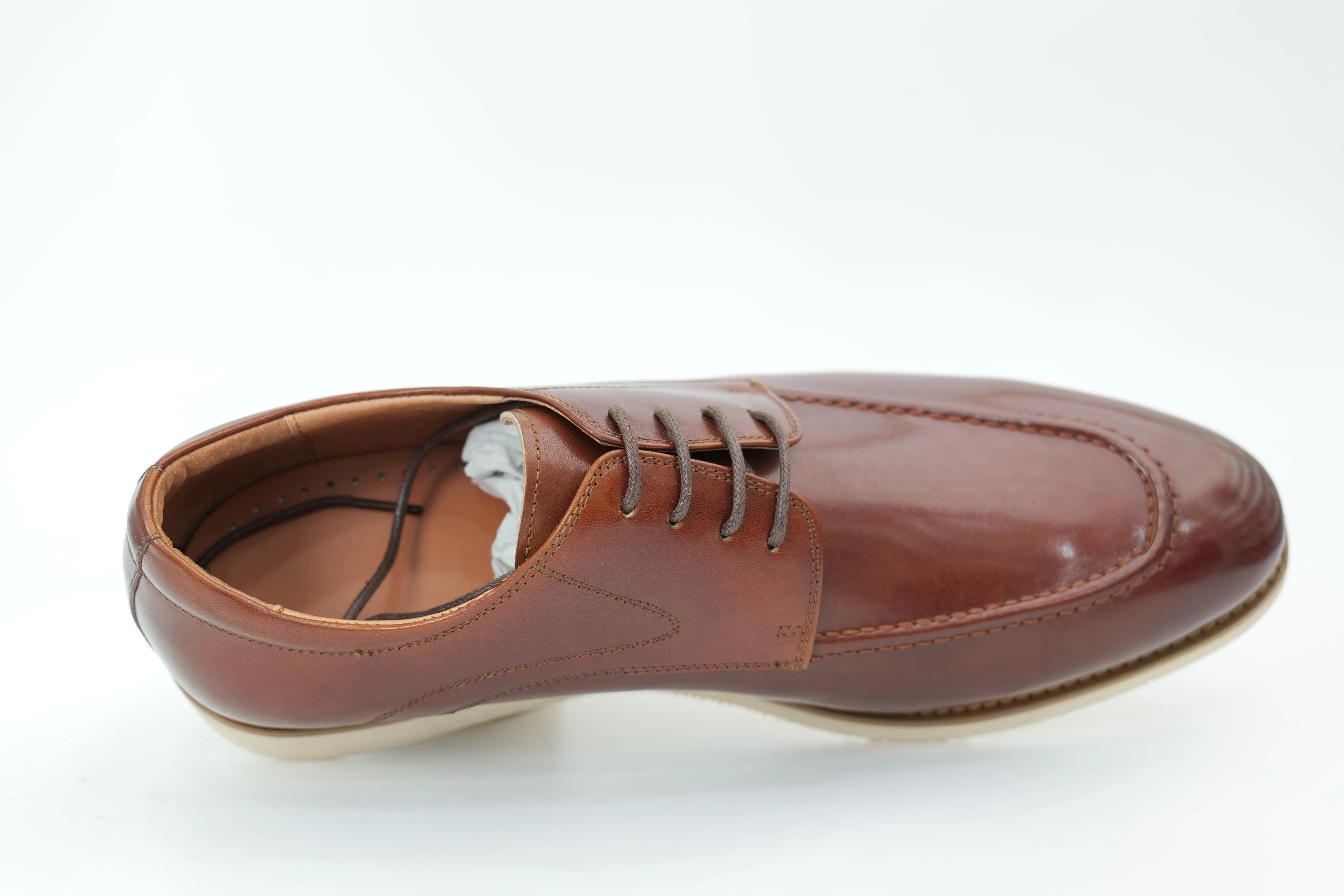 Casual shoes