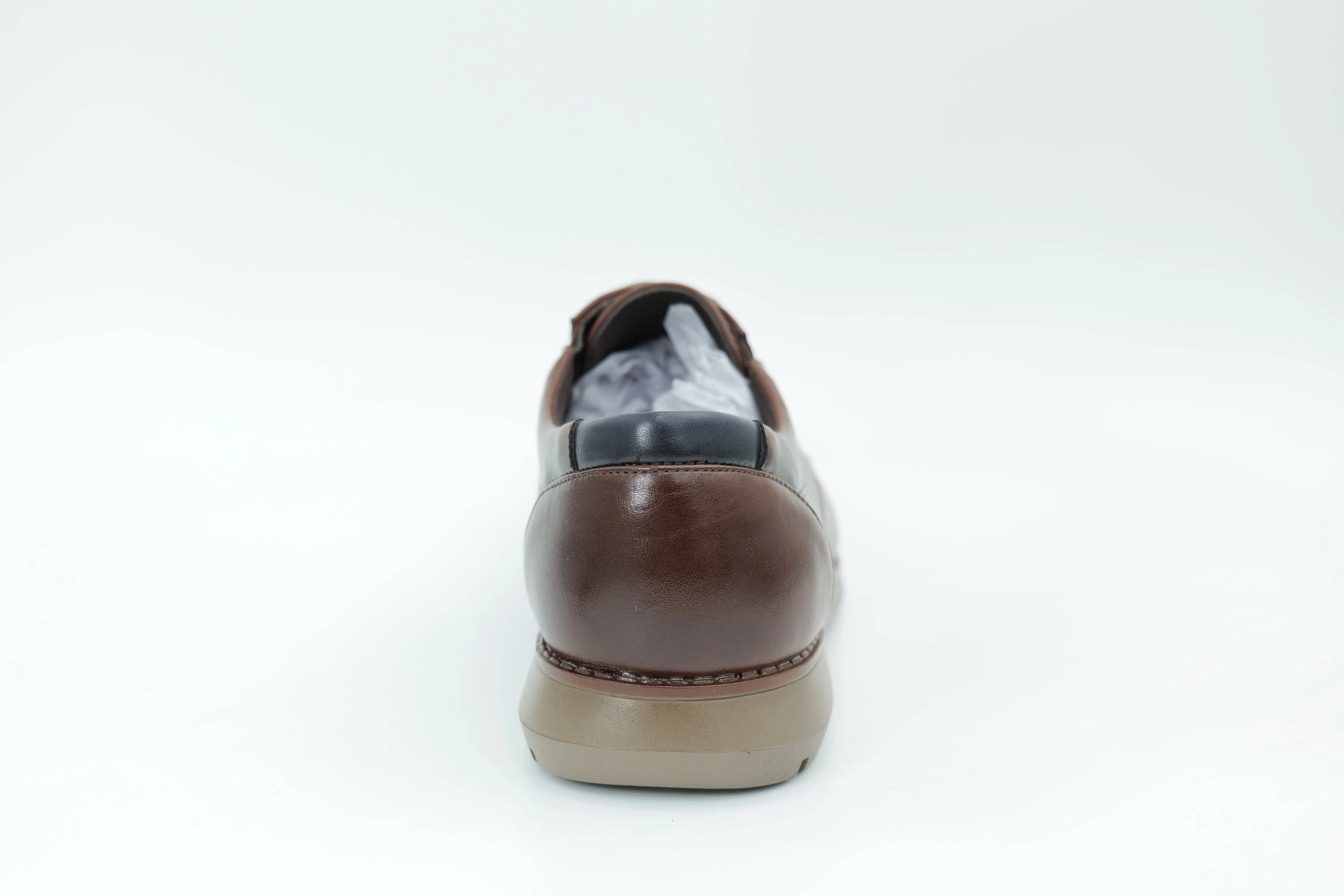 Casual shoes