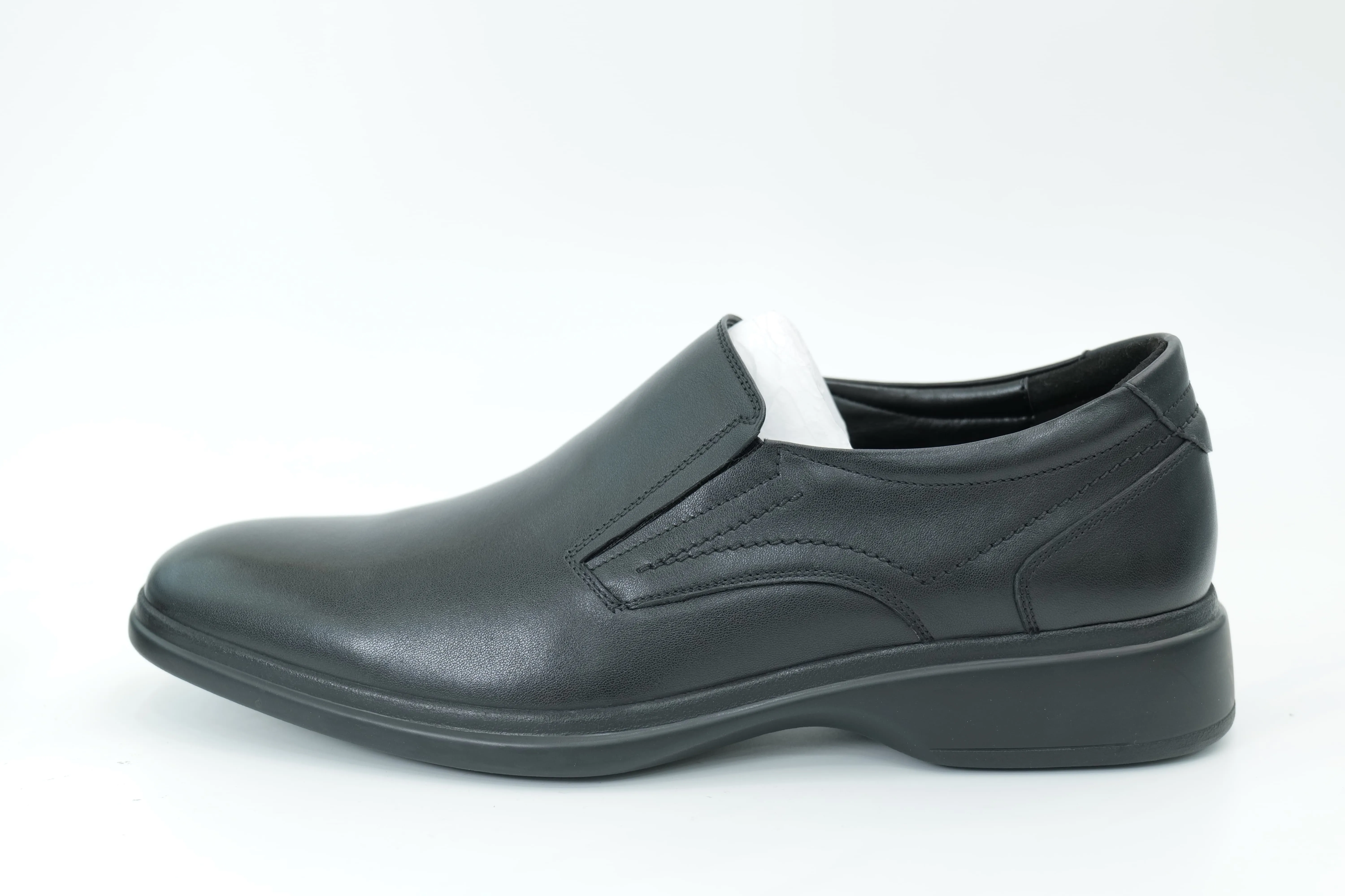 Casual shoes