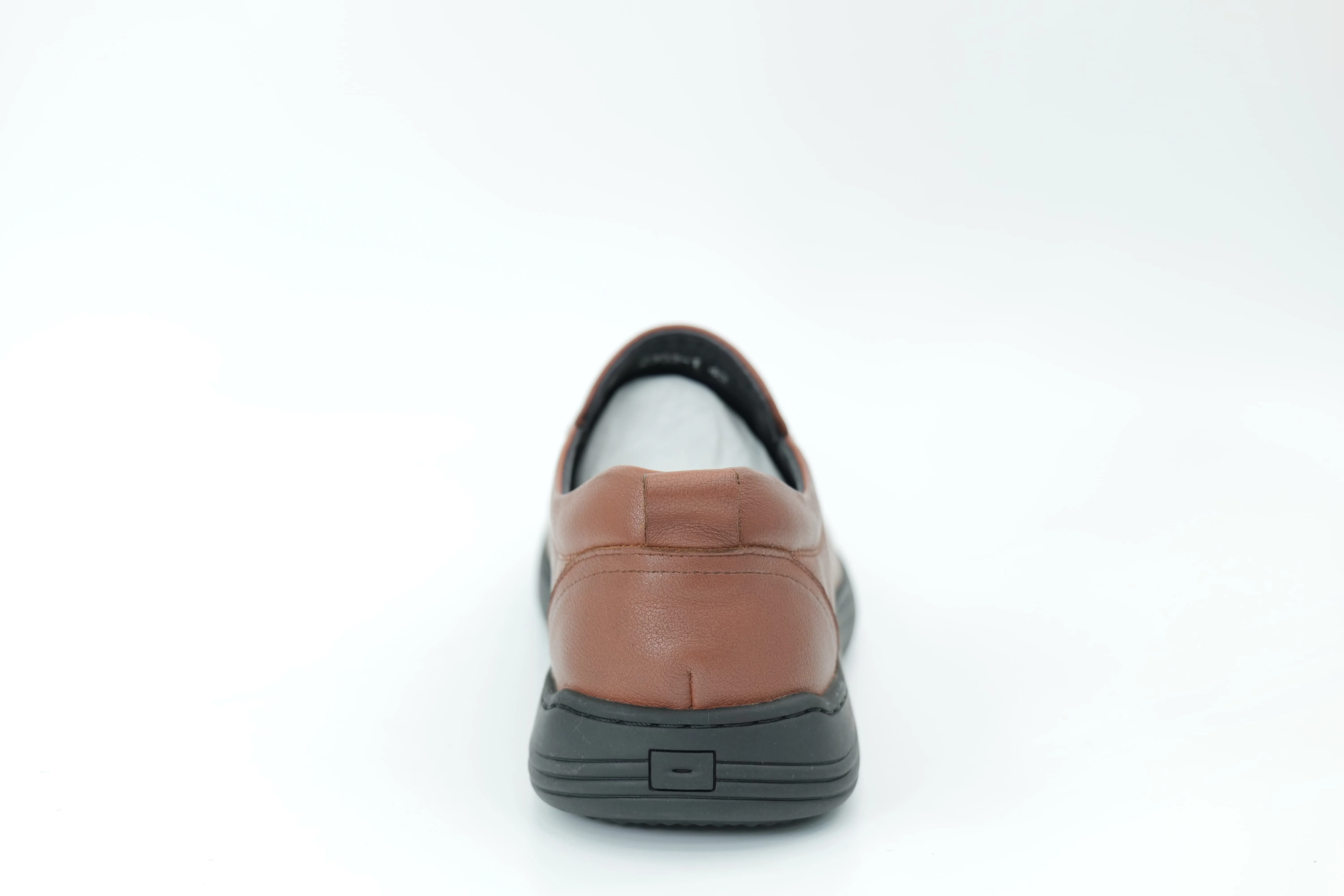 Casual shoes