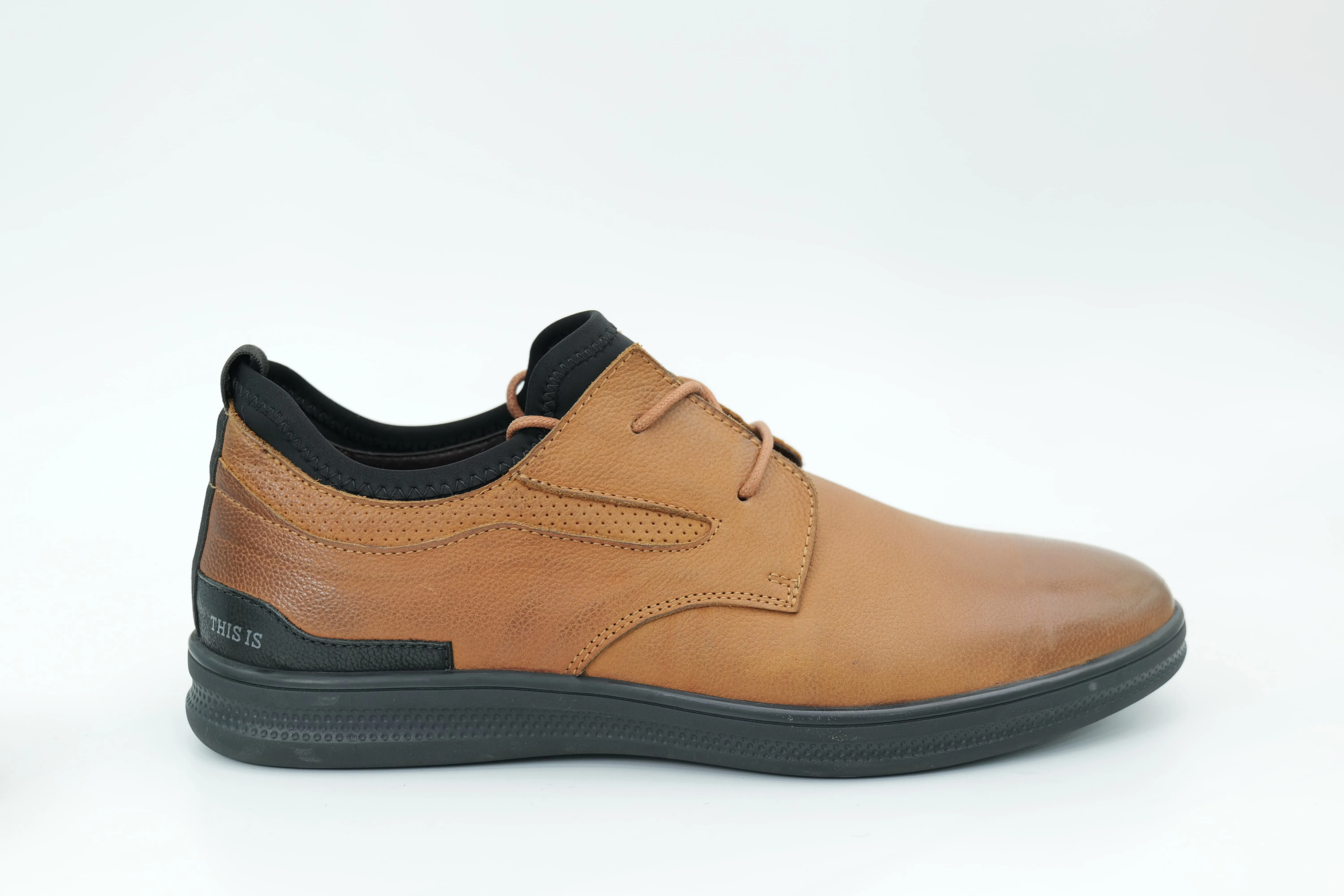 Casual shoes