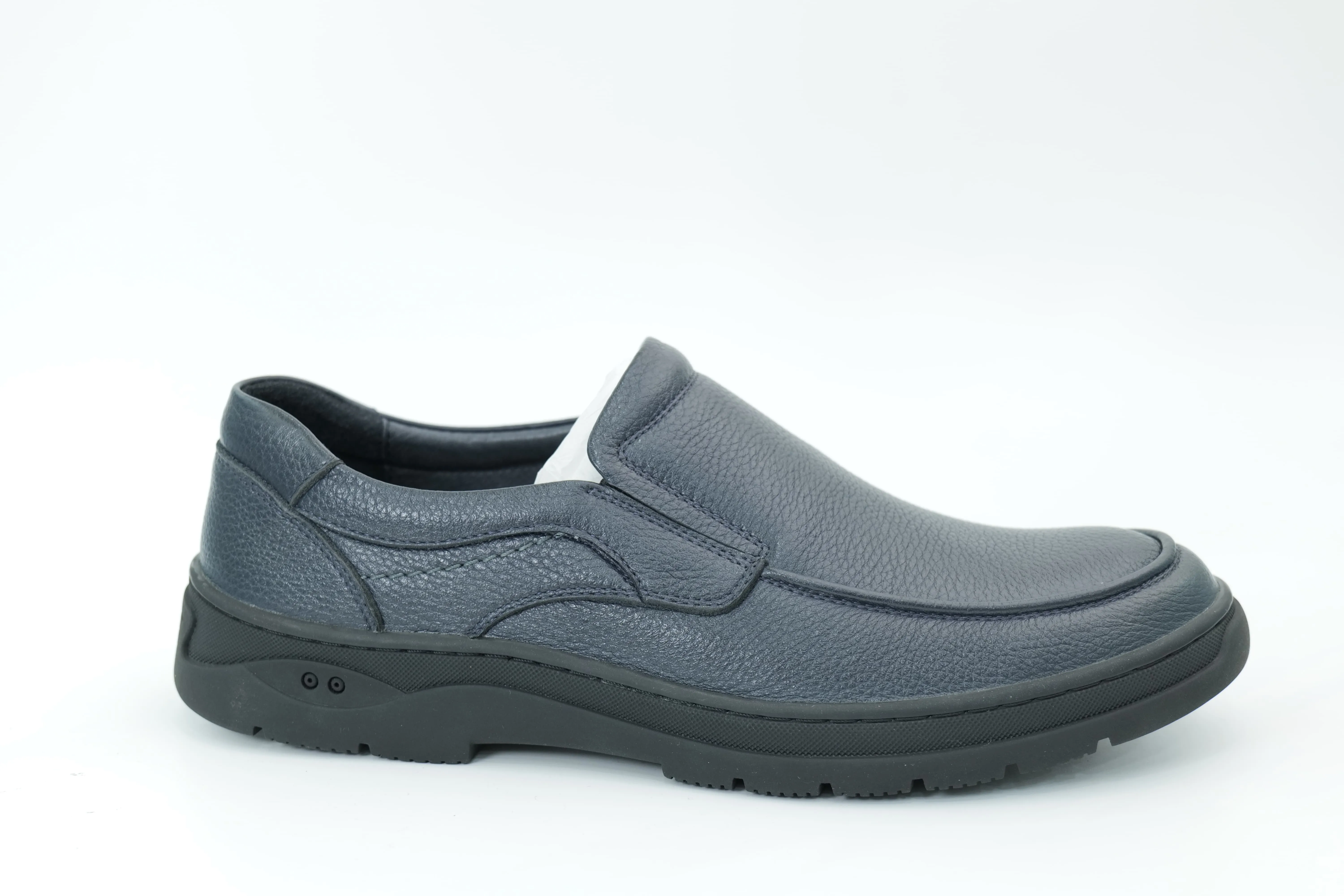 Casual shoes