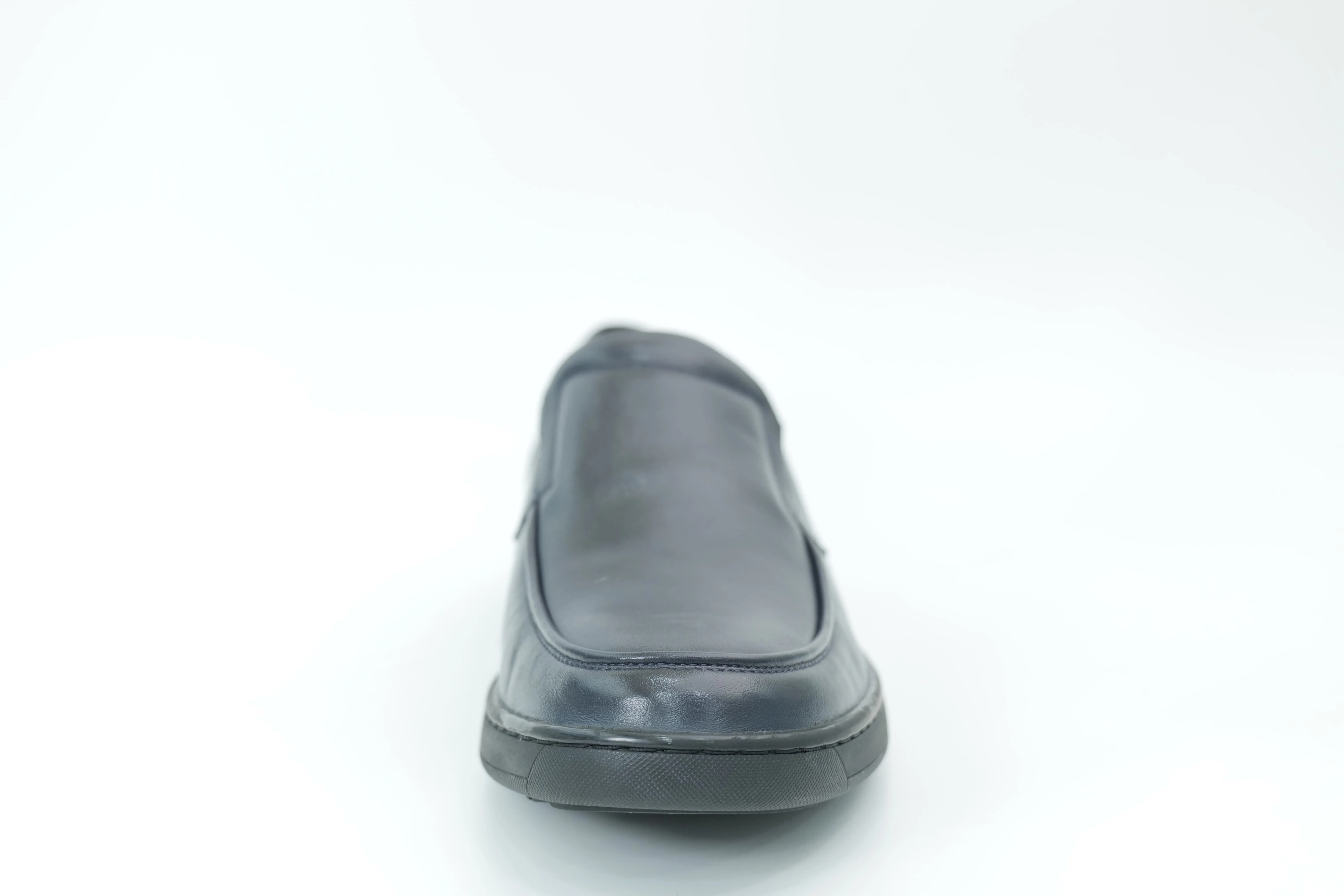 Casual shoes