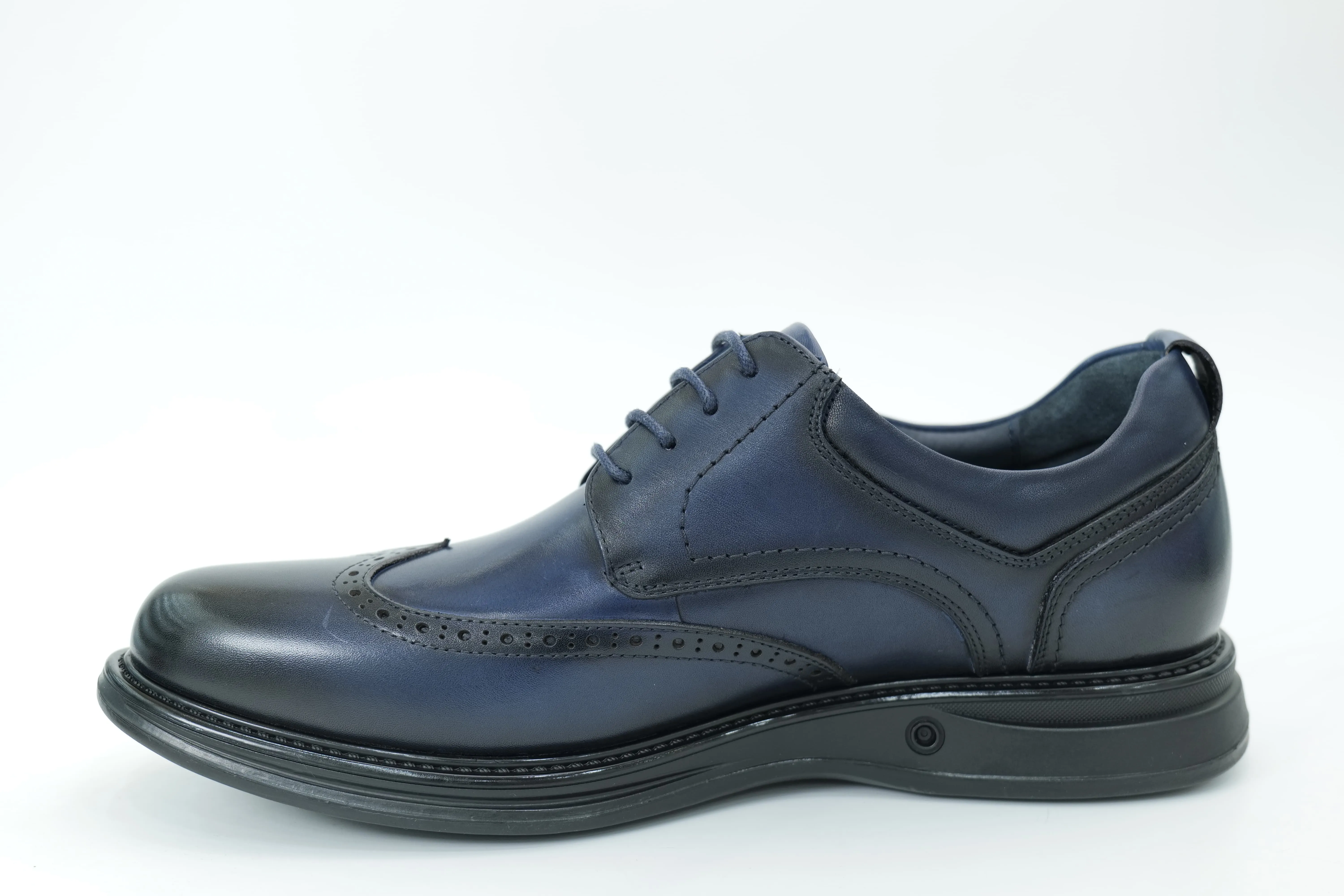 Casual shoes