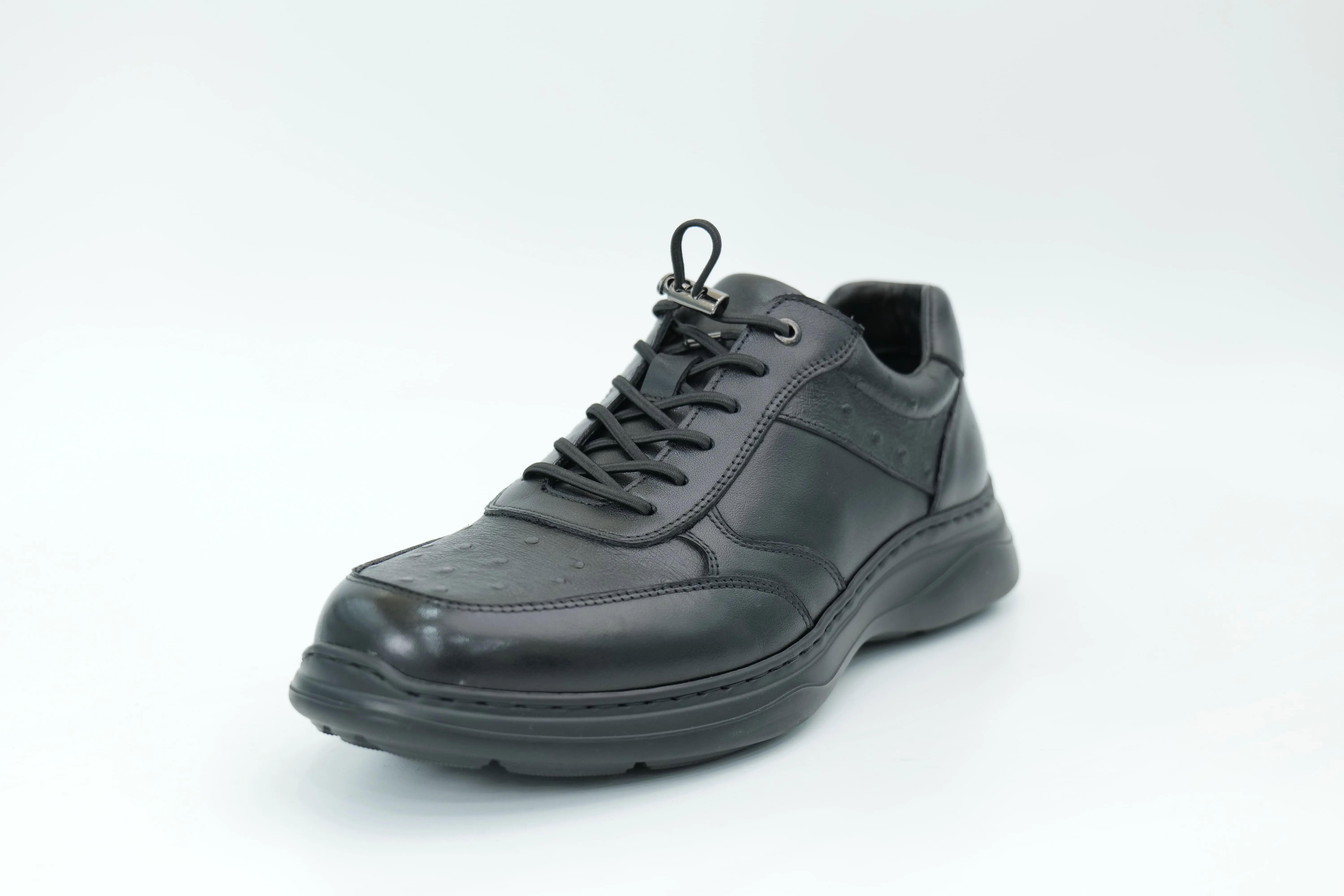 Casual shoes