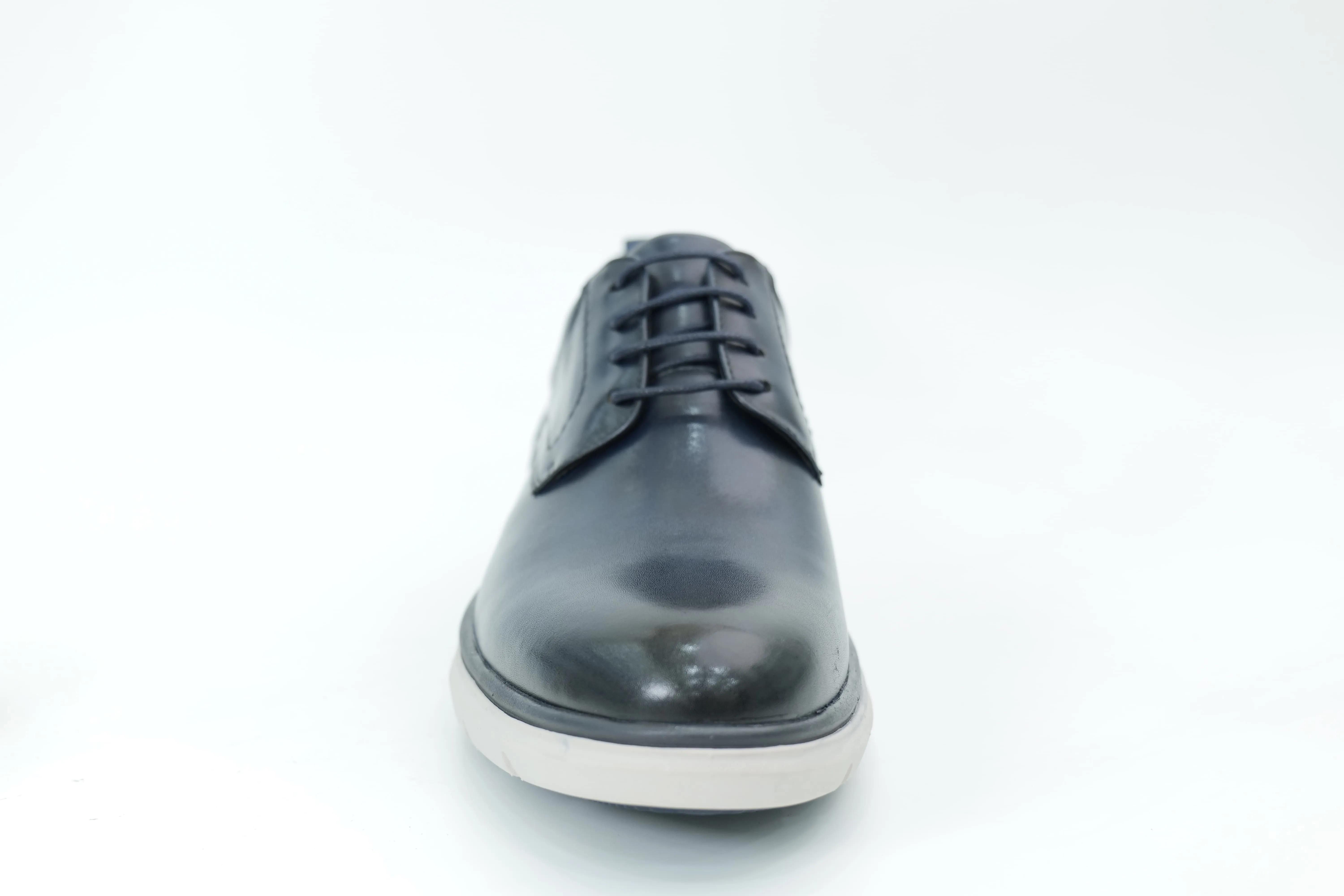 Casual shoes