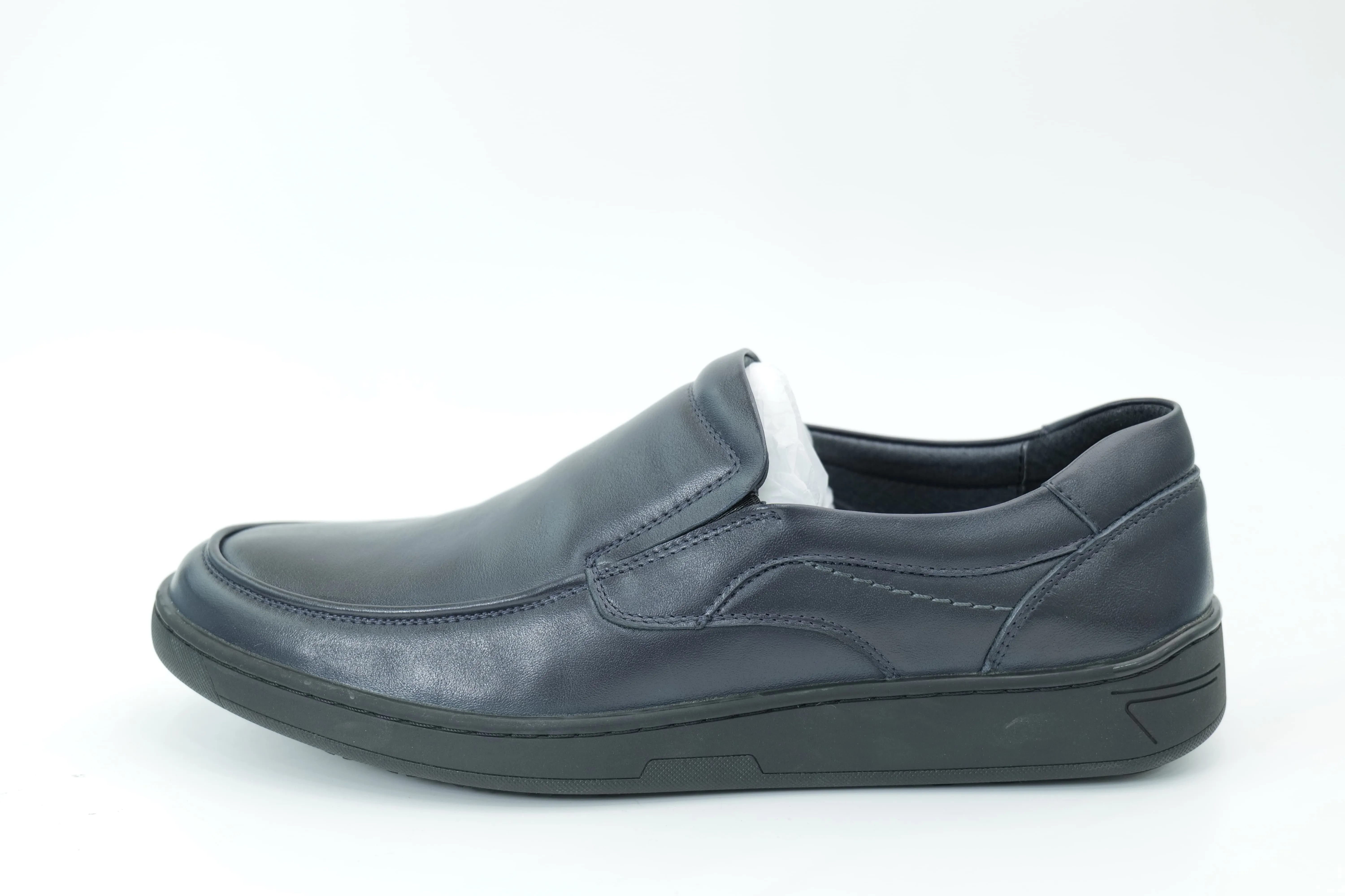 Casual shoes