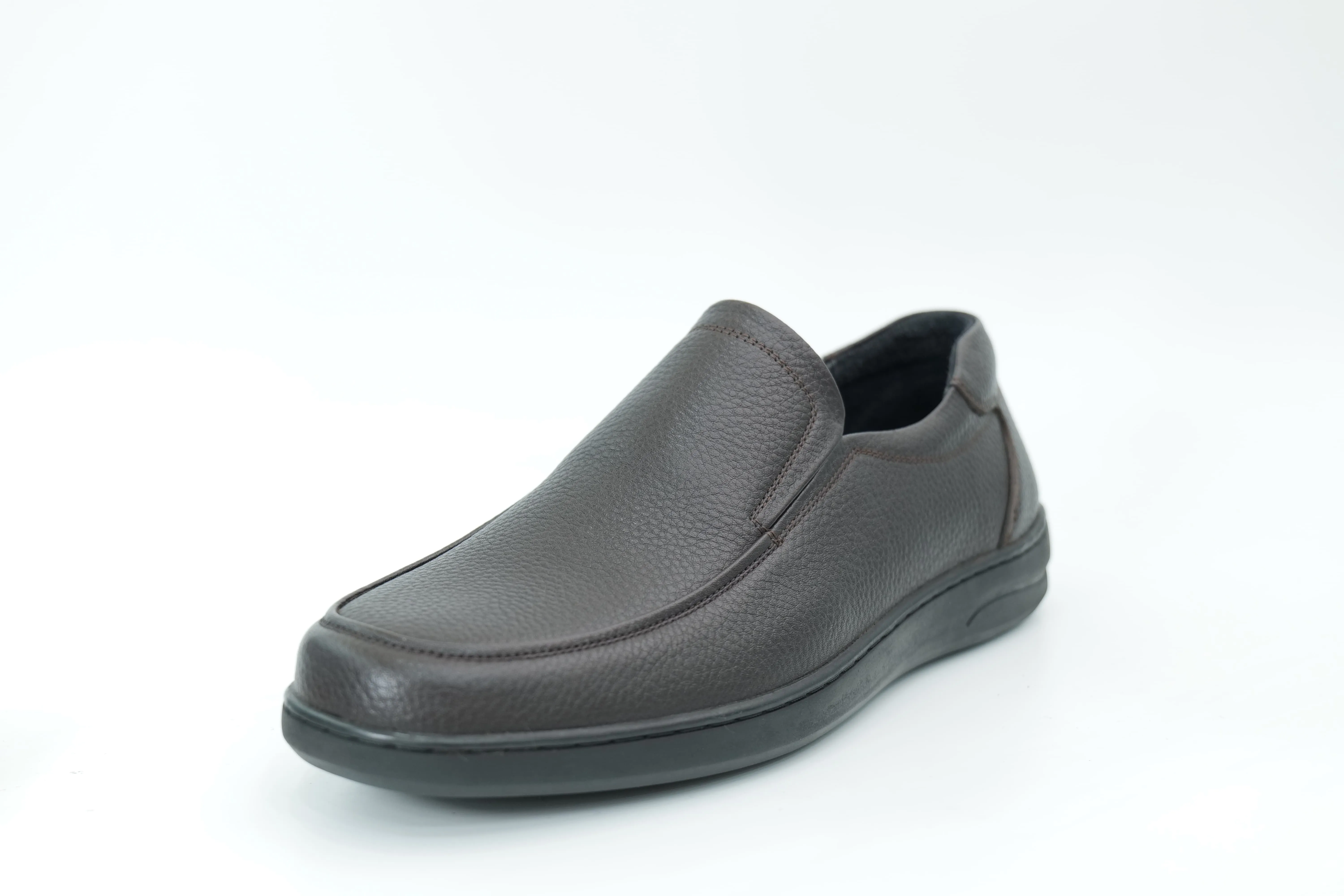 Casual shoes
