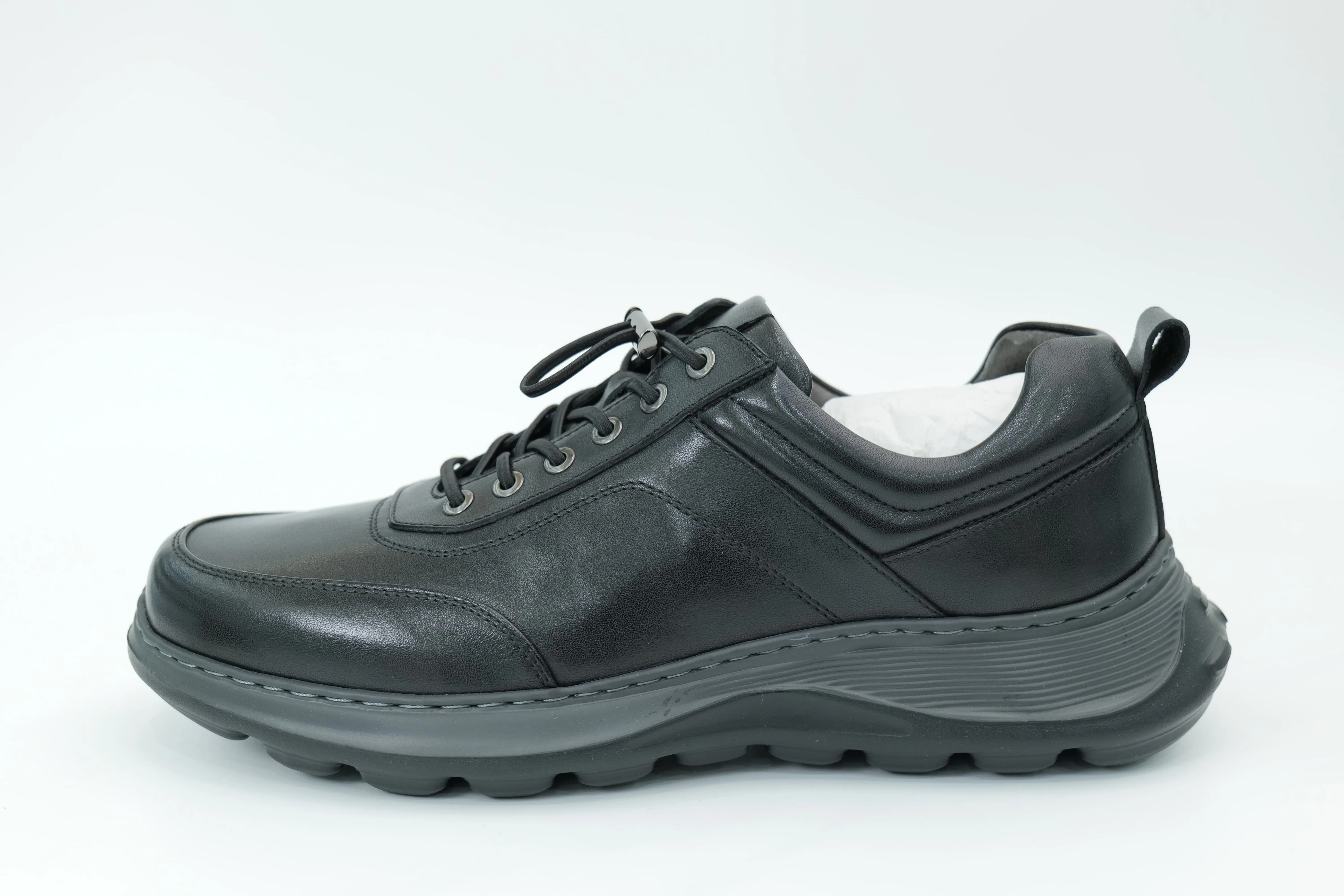 Casual shoes