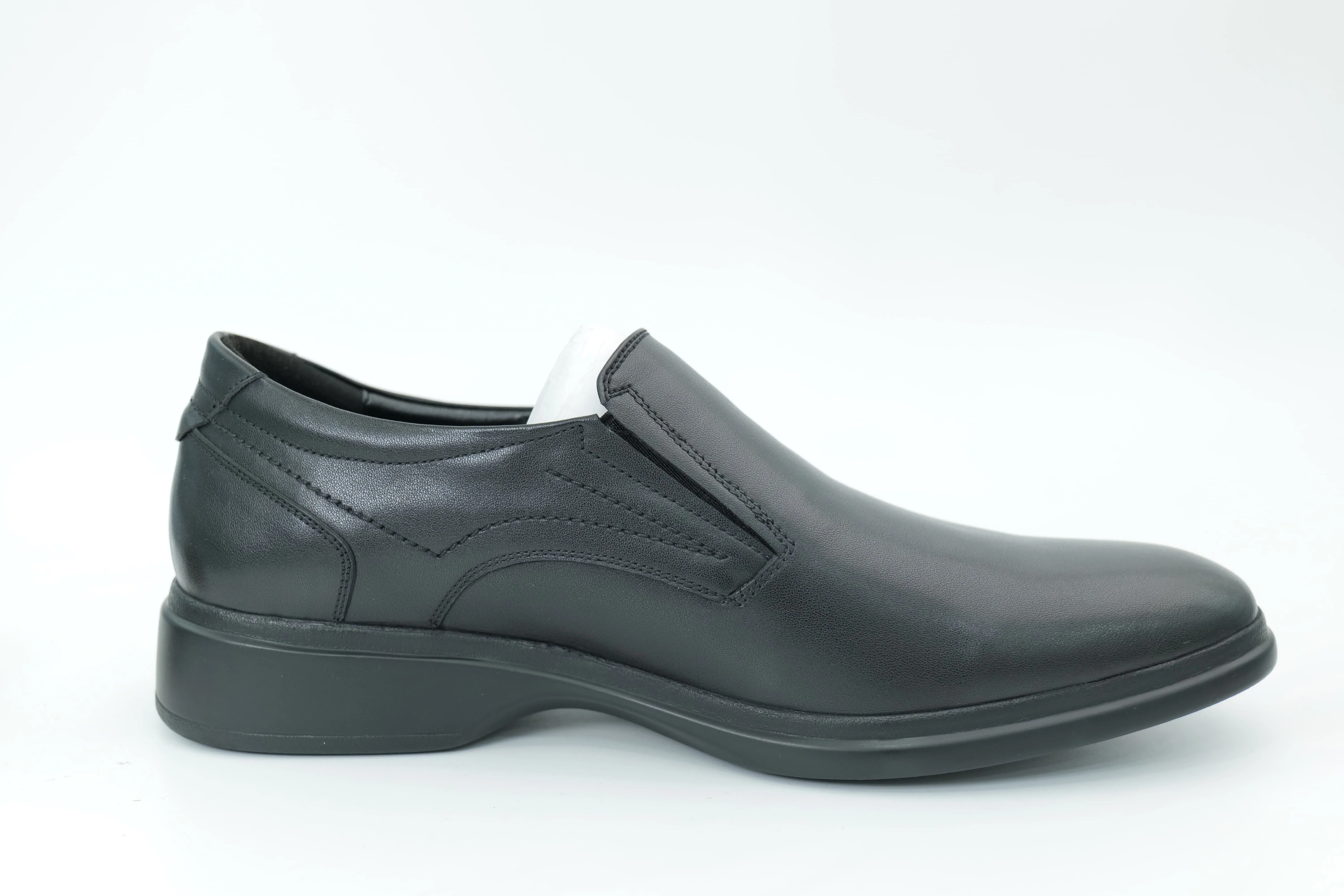 Casual shoes
