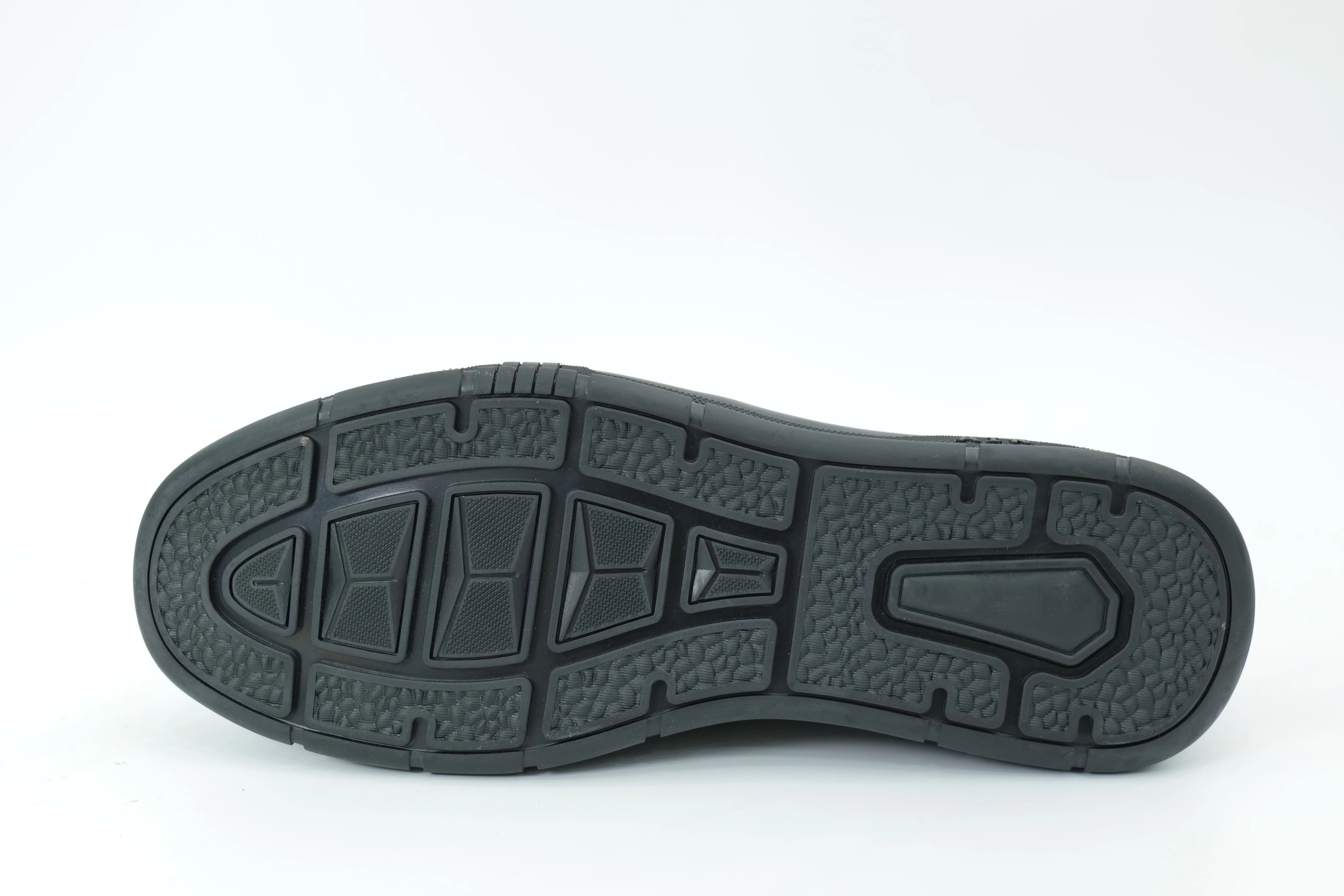 Casual shoes