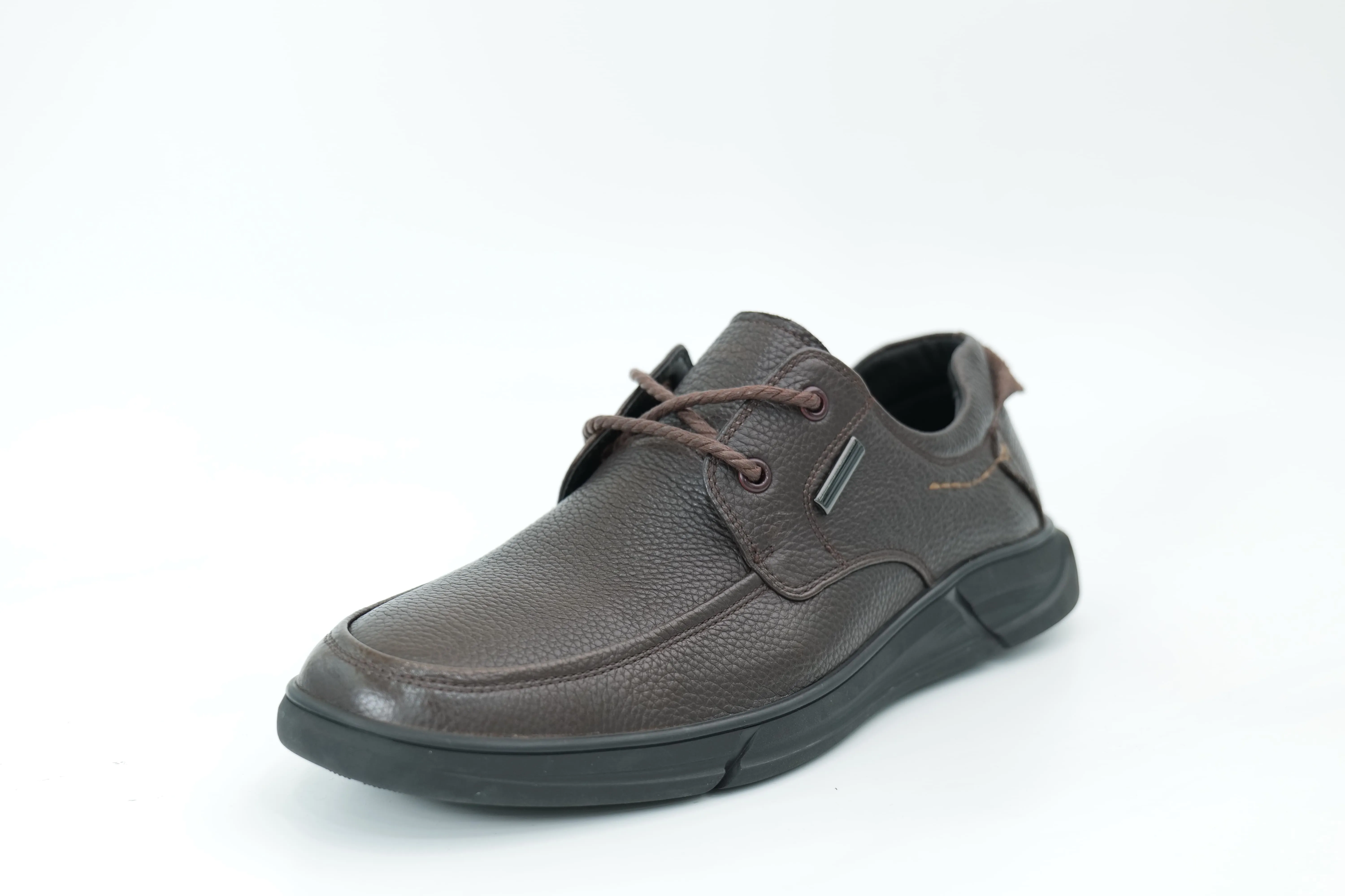 Casual shoes