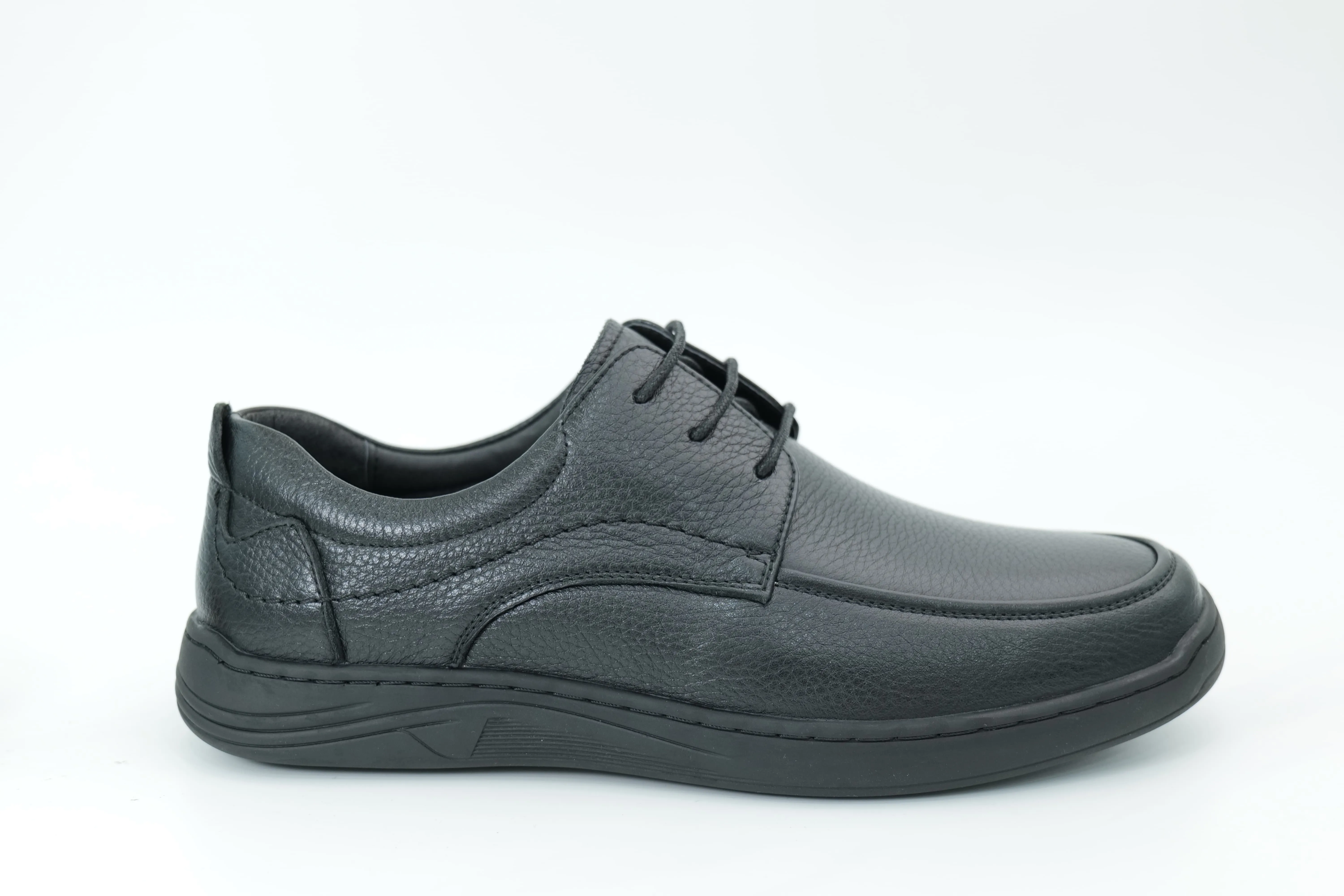 Casual shoes