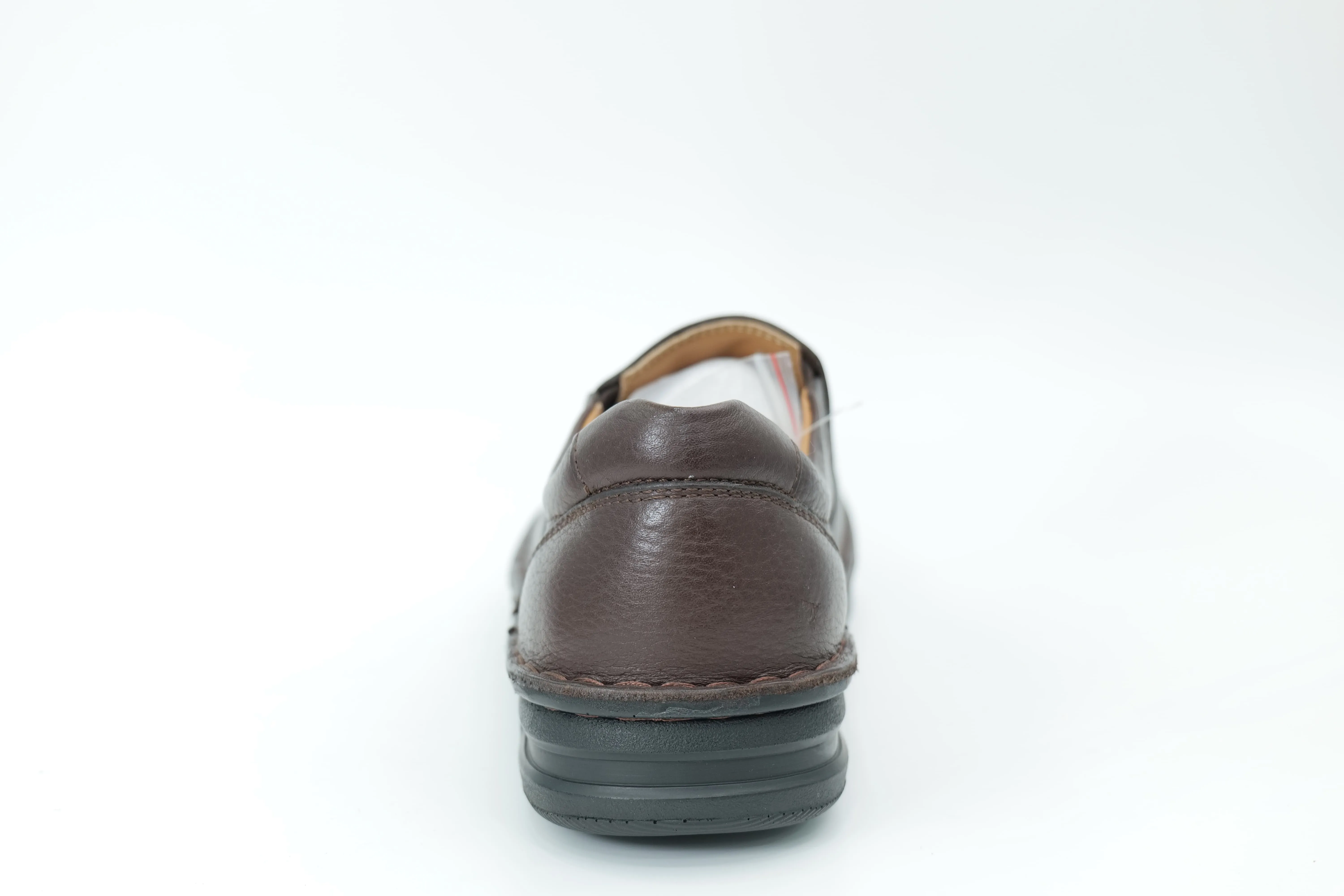 Casual shoes