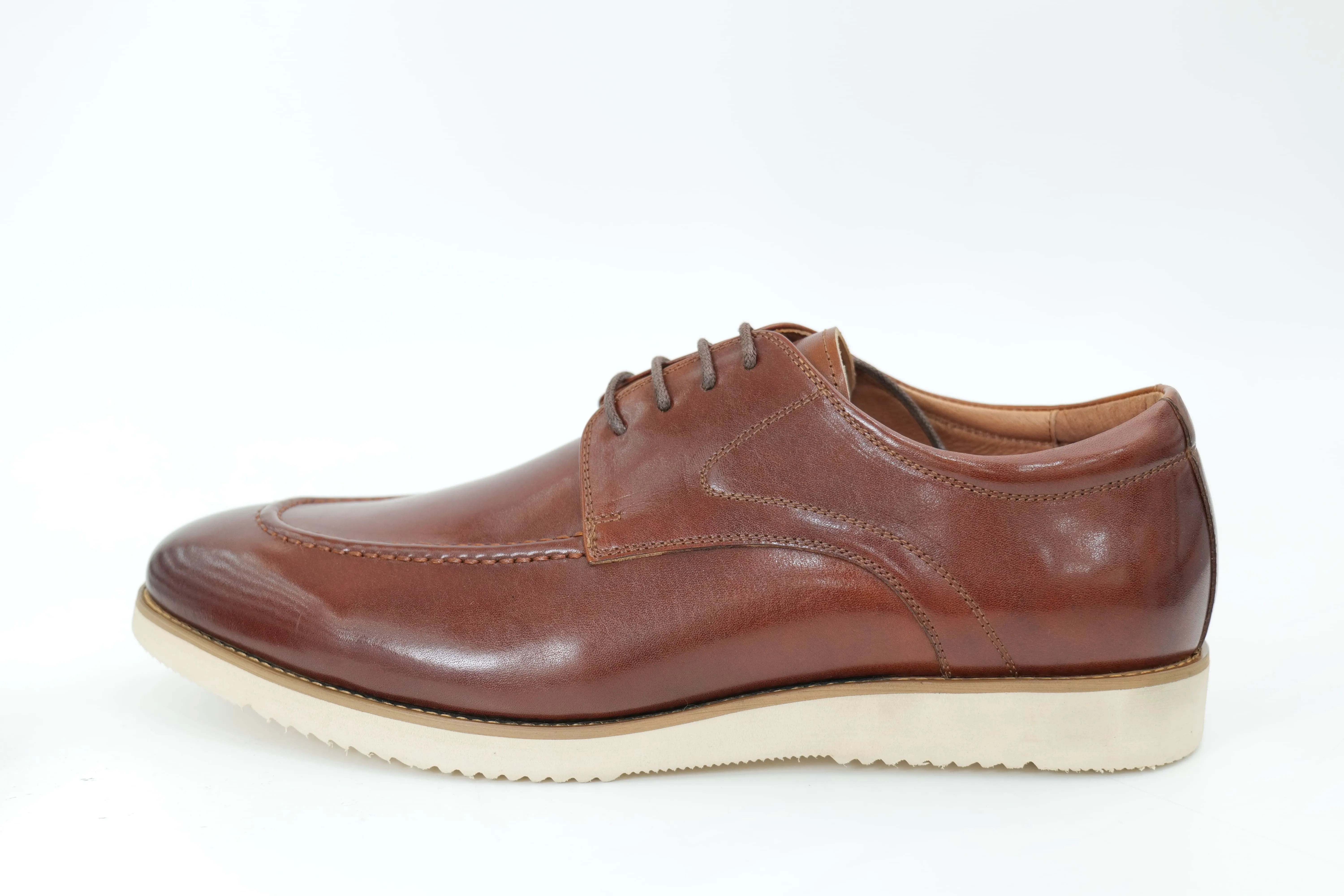 Casual shoes