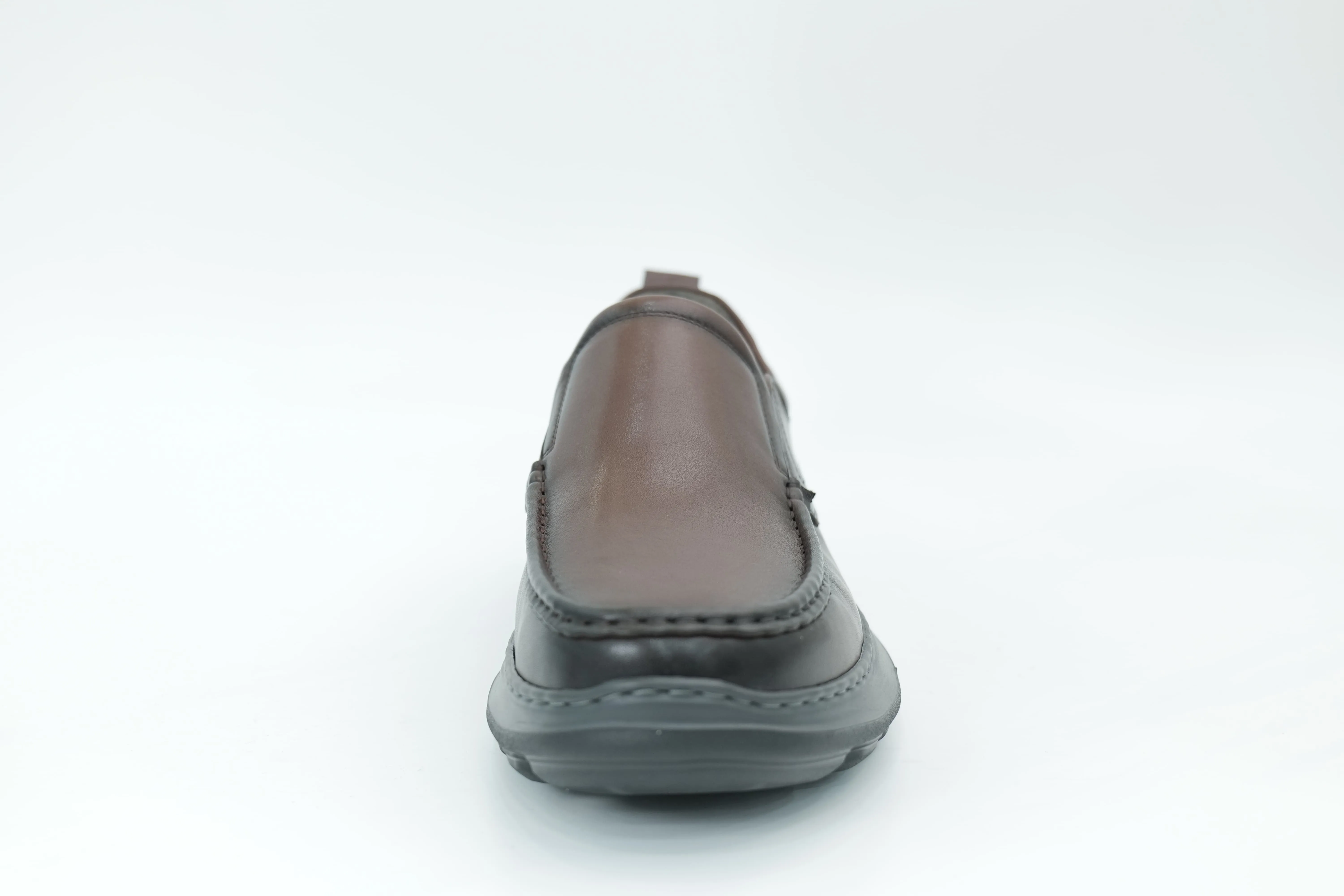 Casual shoes