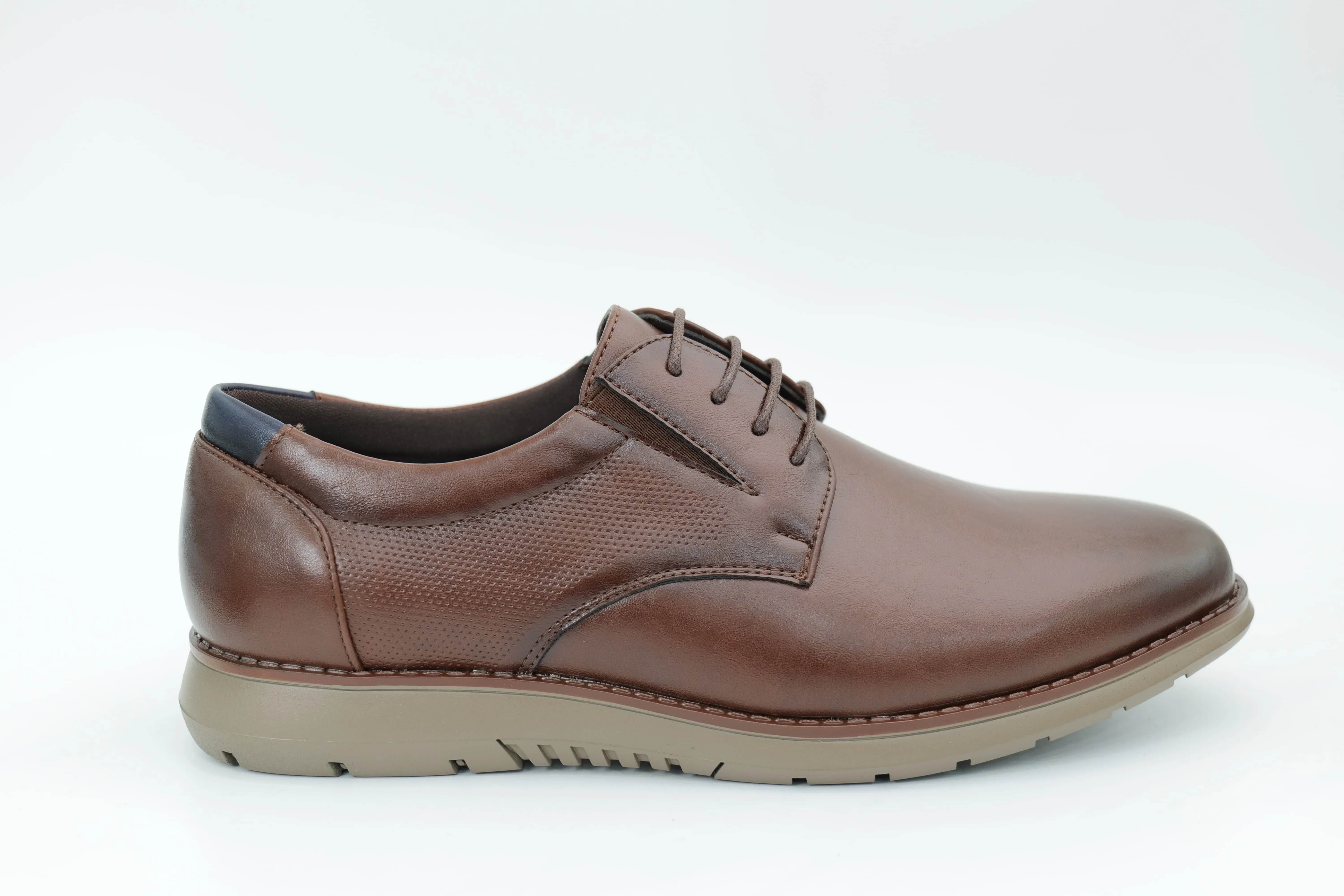 Casual shoes