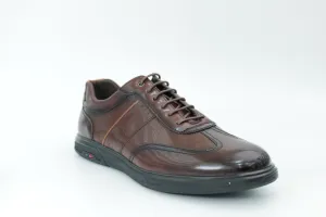 Casual shoes