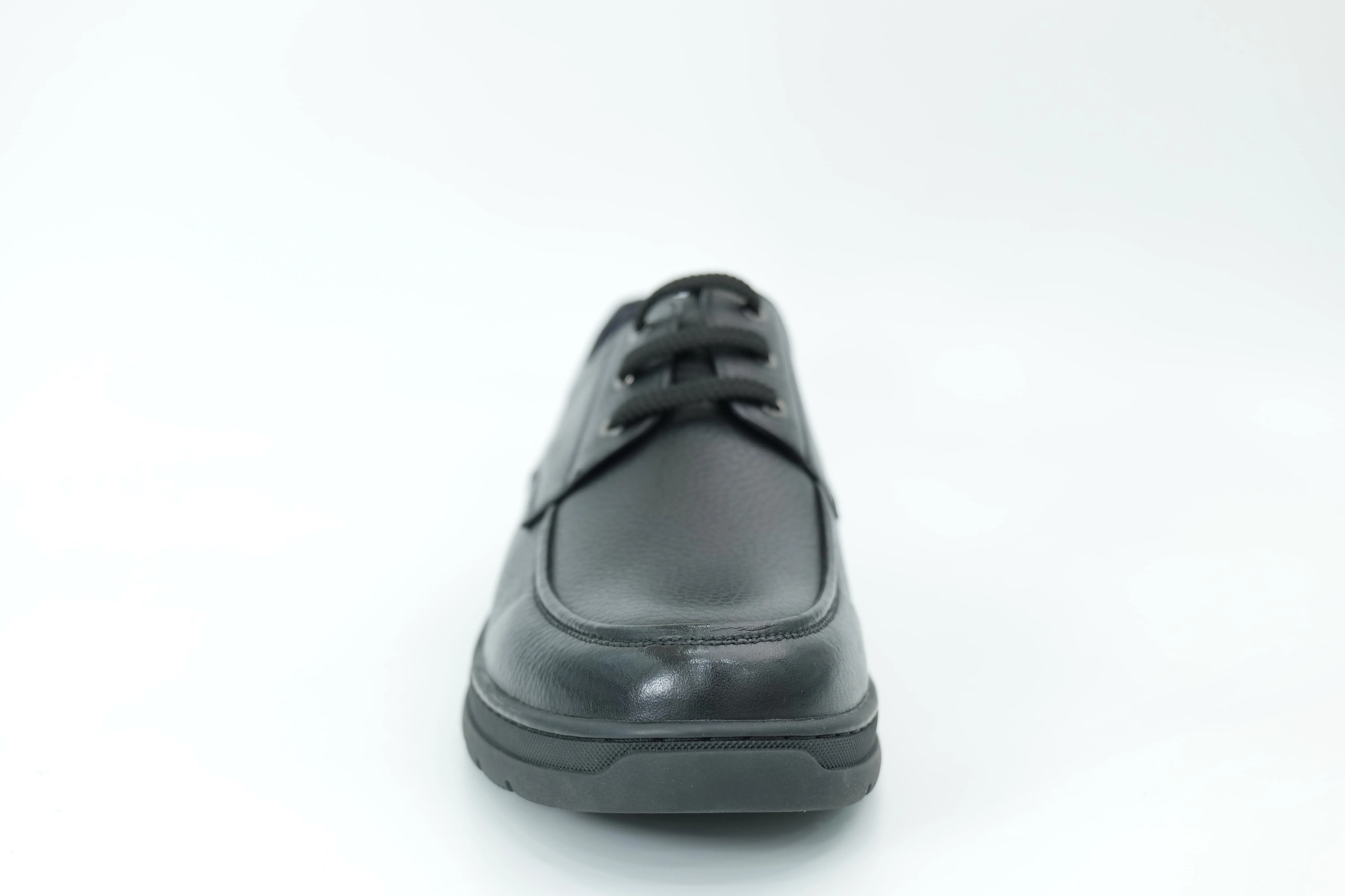 Casual shoes