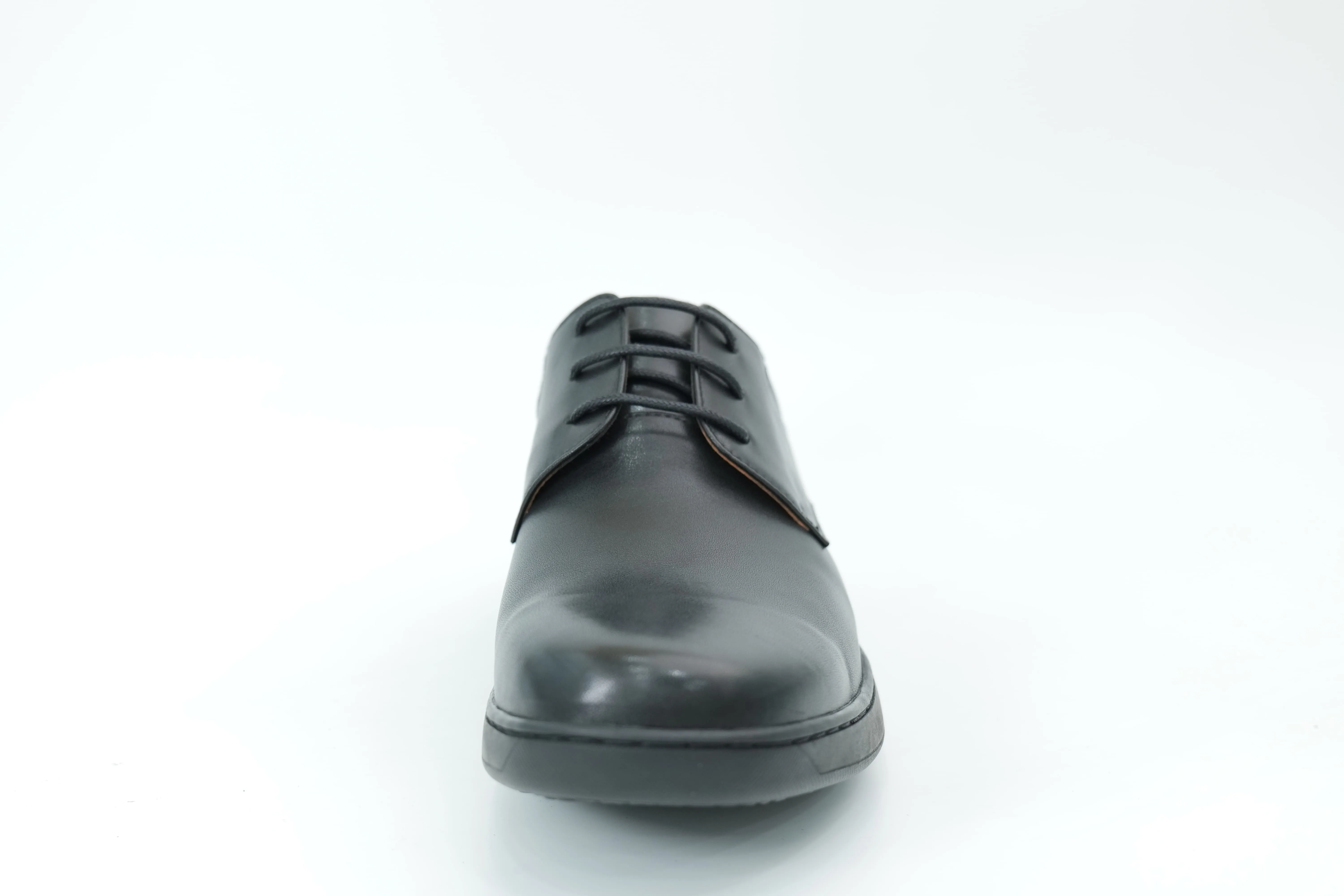 Casual shoes