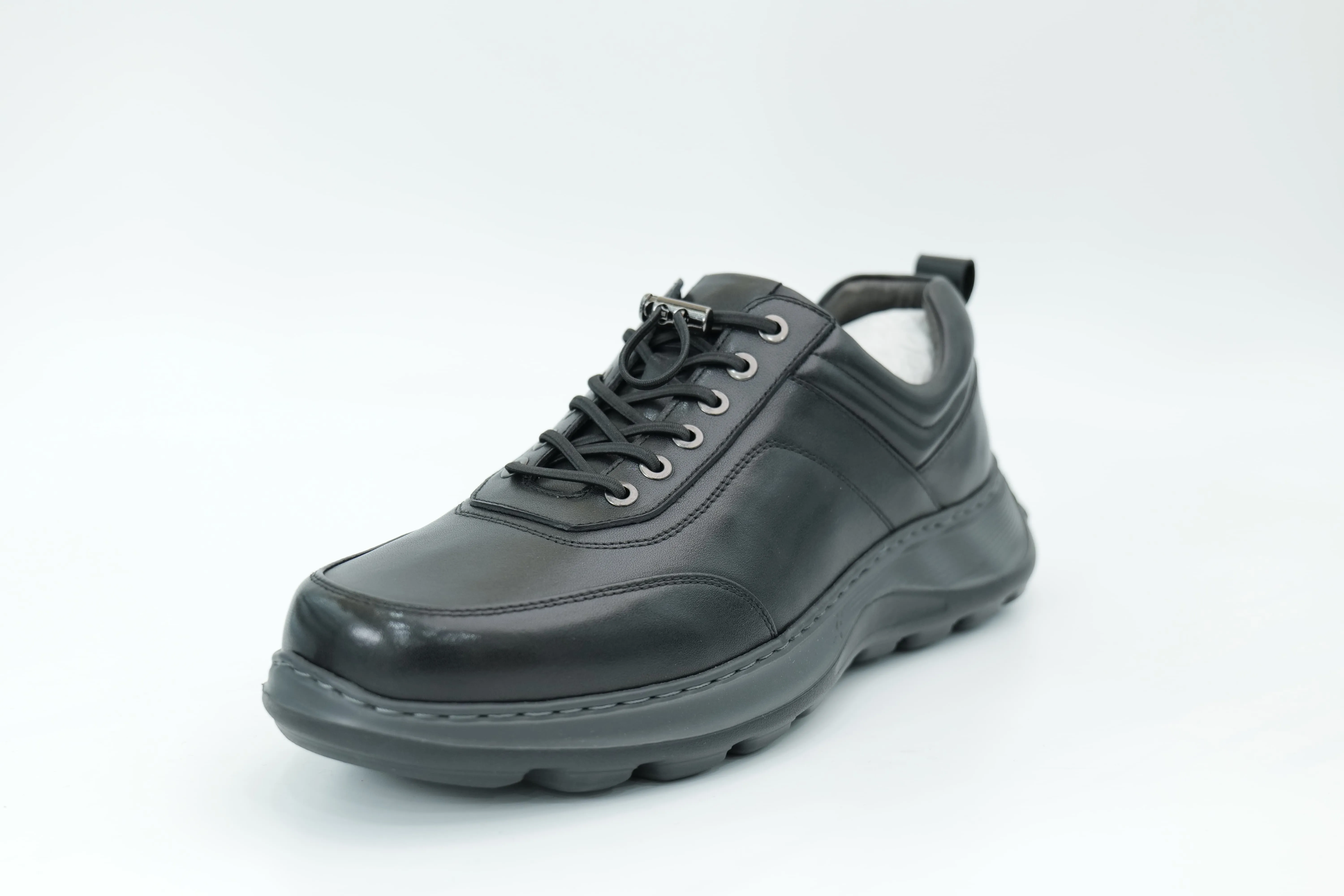 Casual shoes