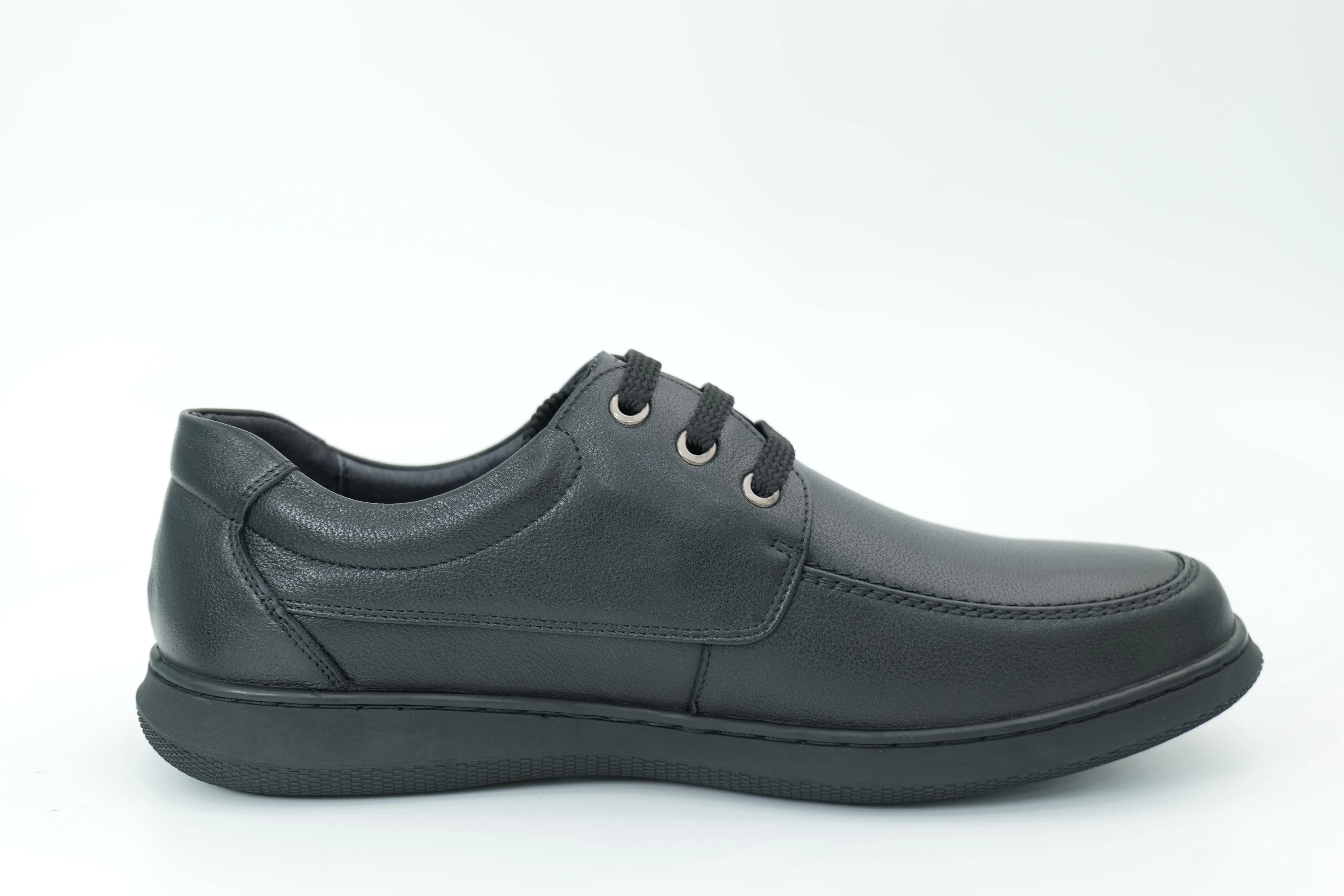 Casual shoes