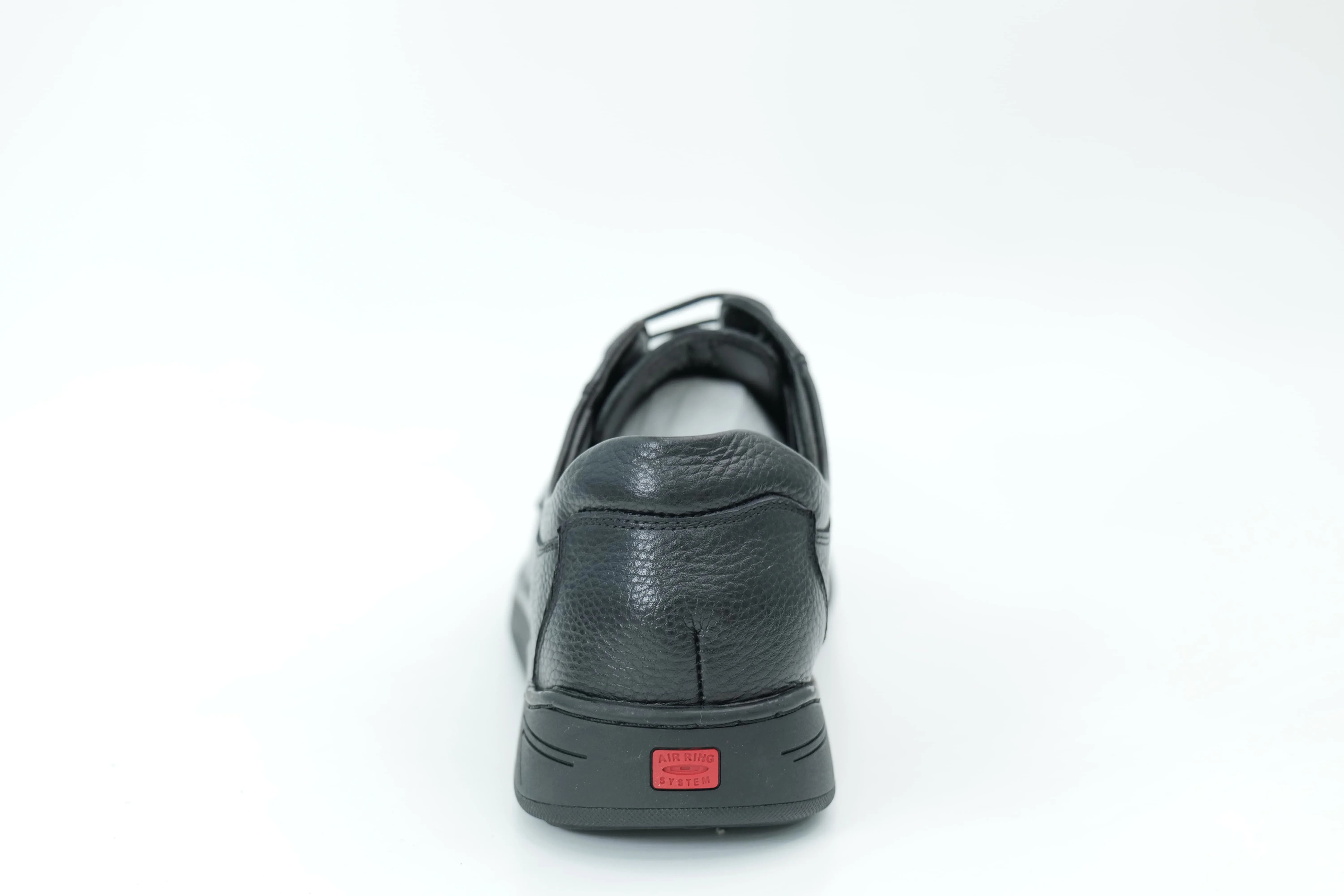 Casual shoes