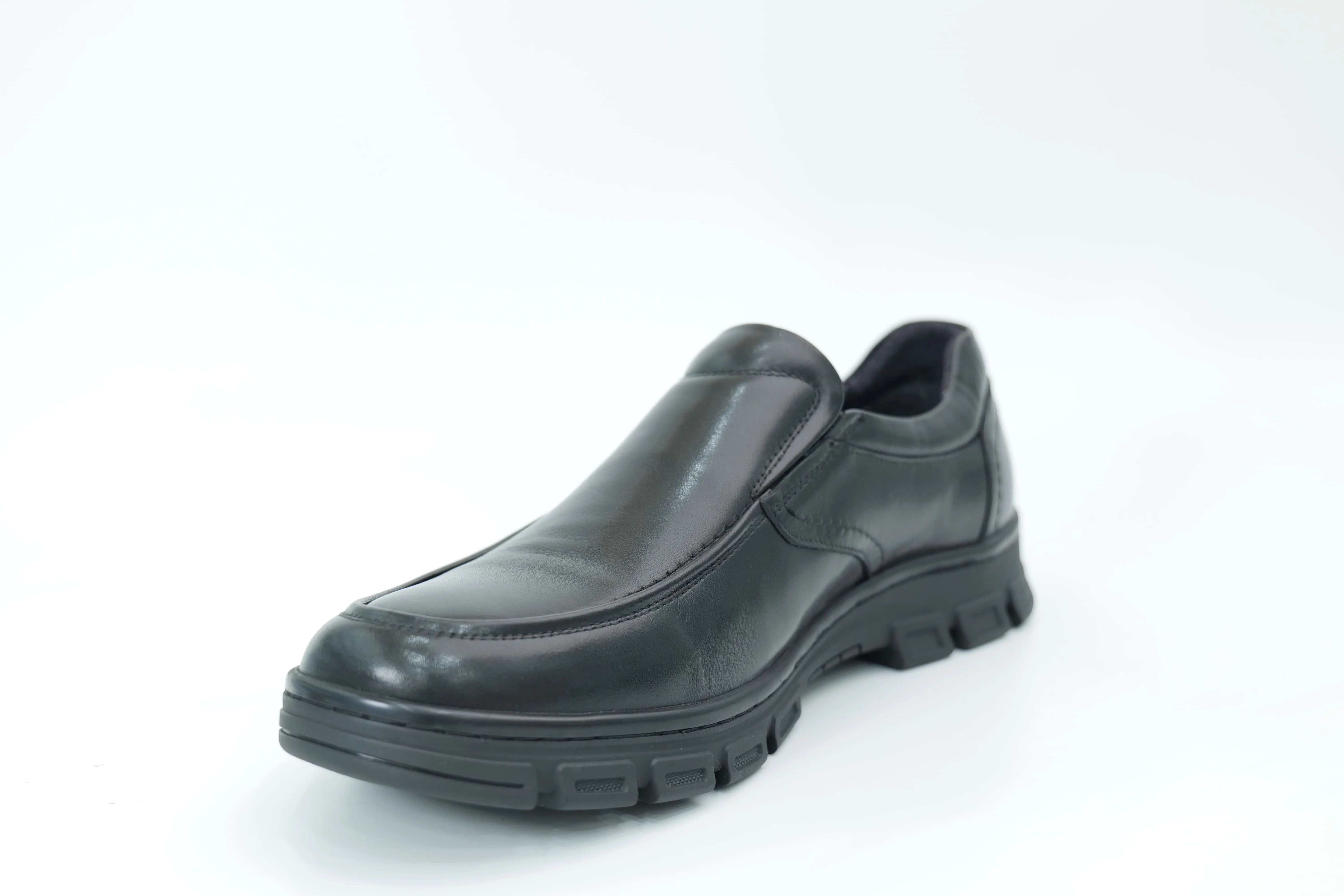 Casual shoes