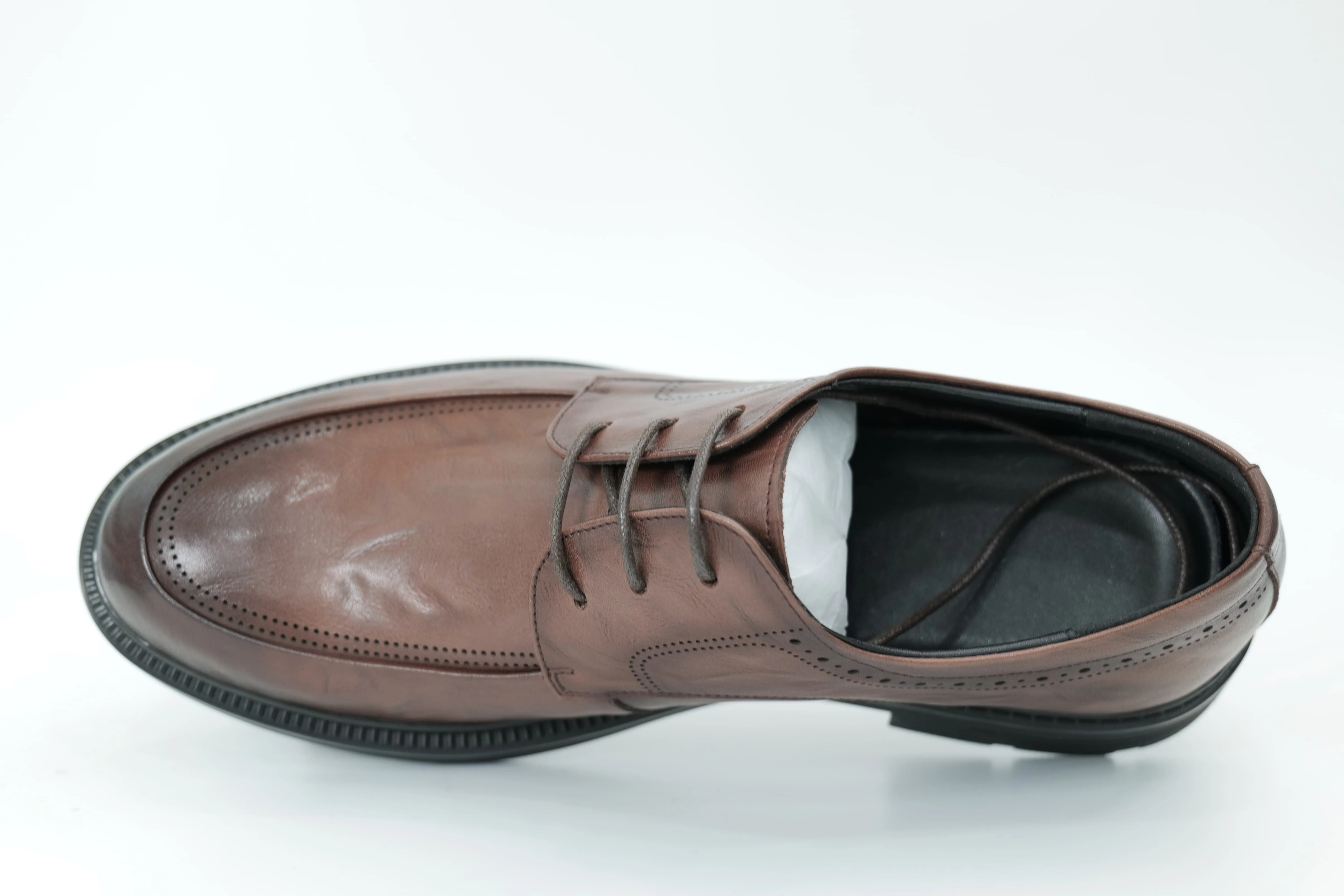 Casual shoes