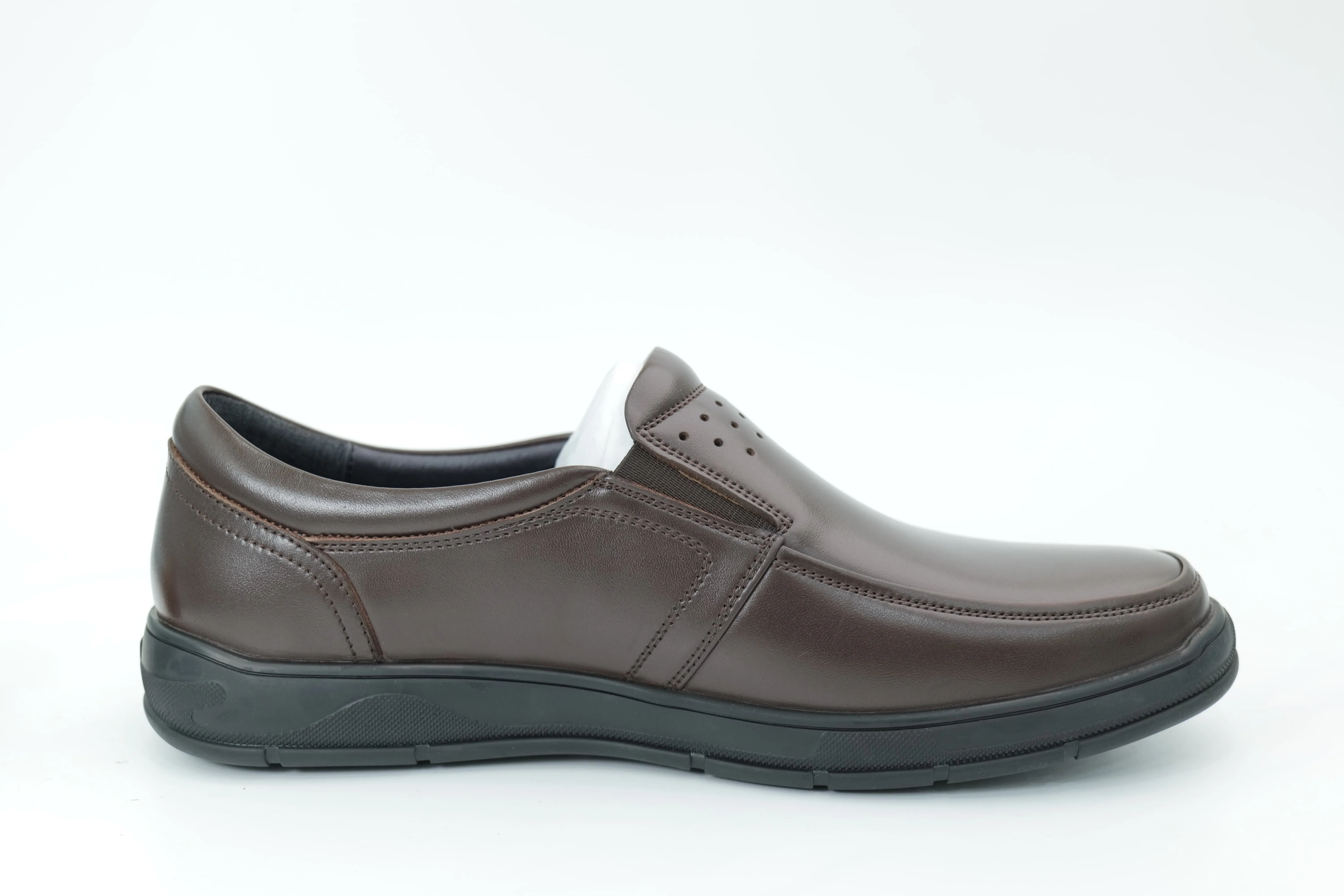 Casual shoes
