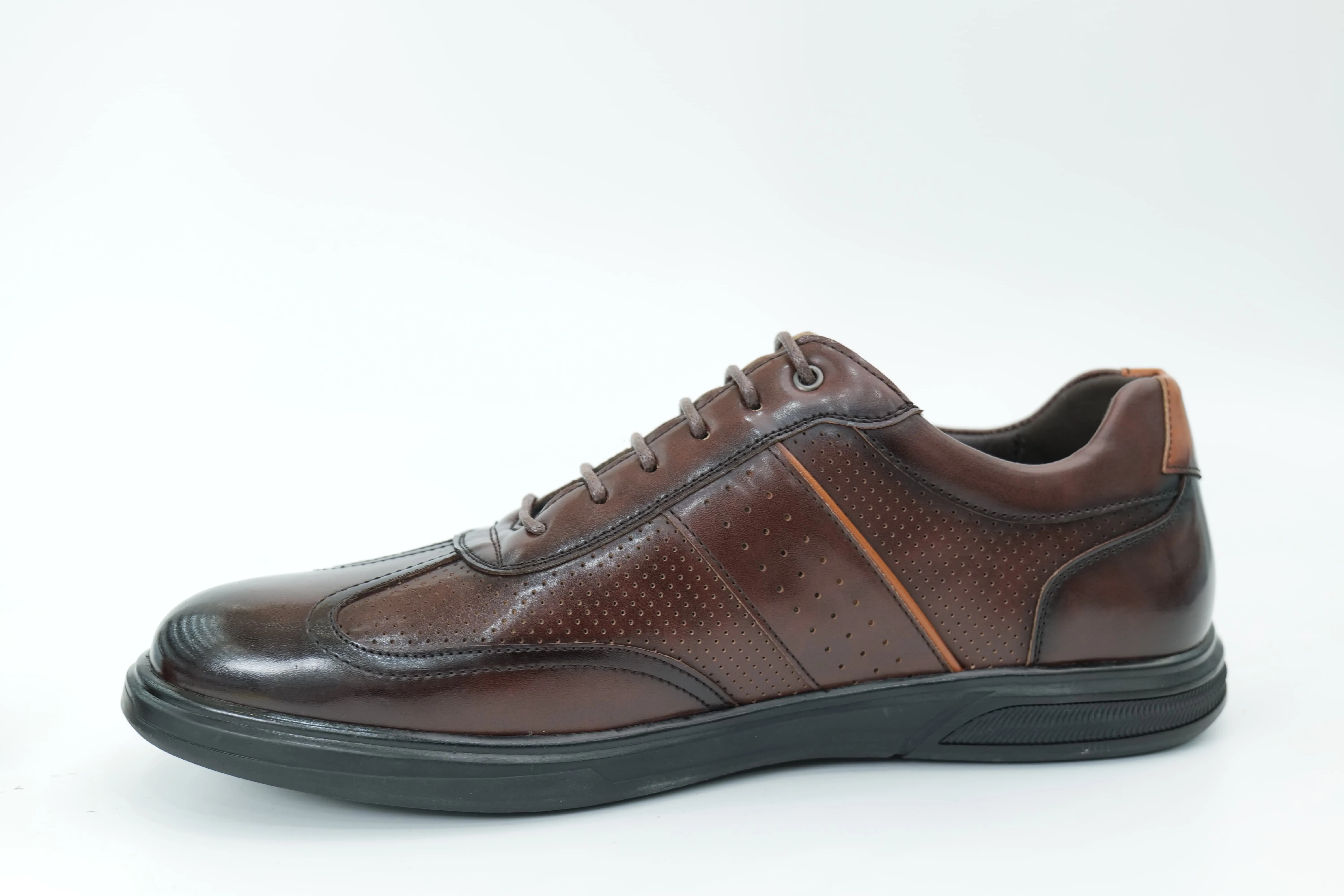 Casual shoes