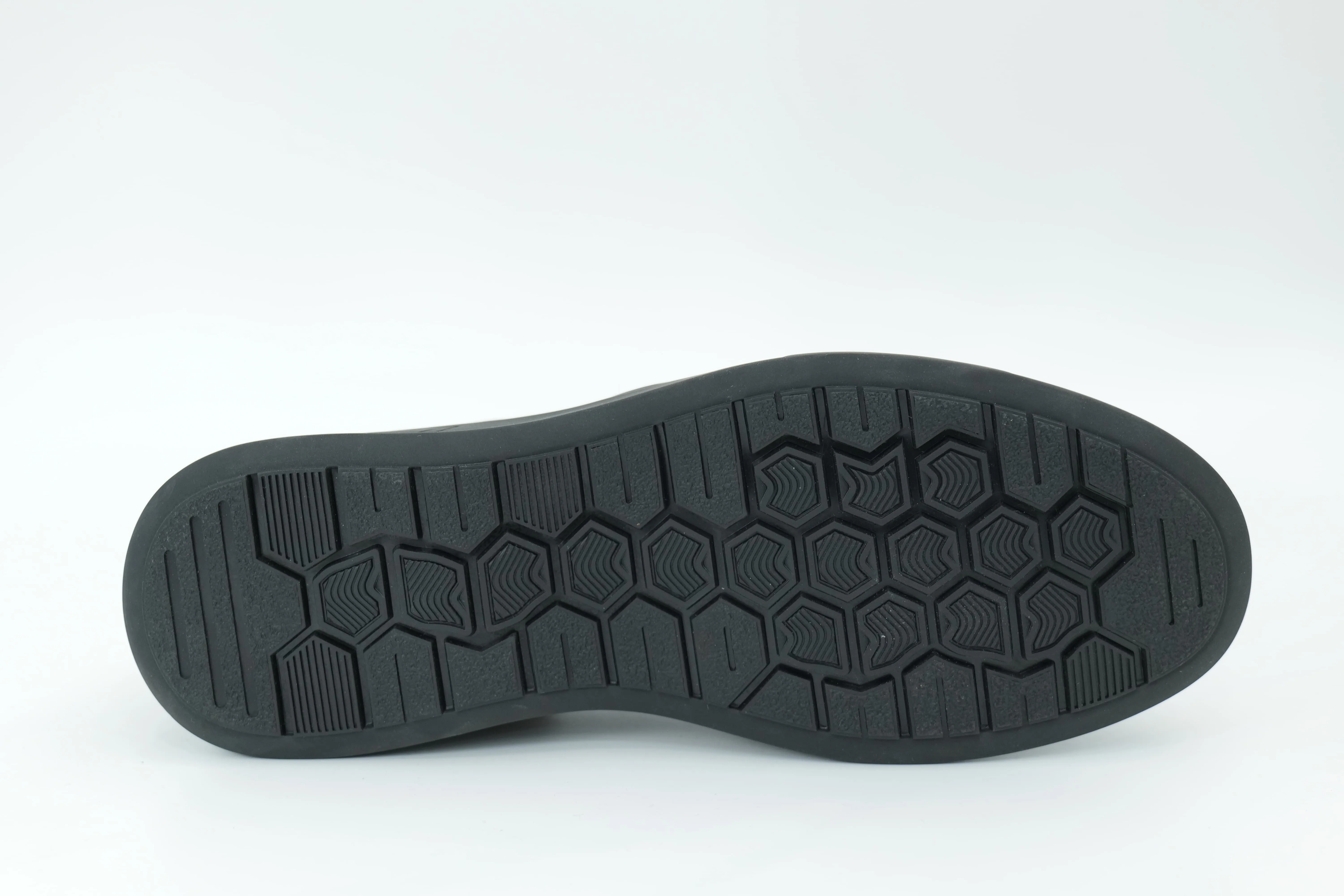 Casual shoes