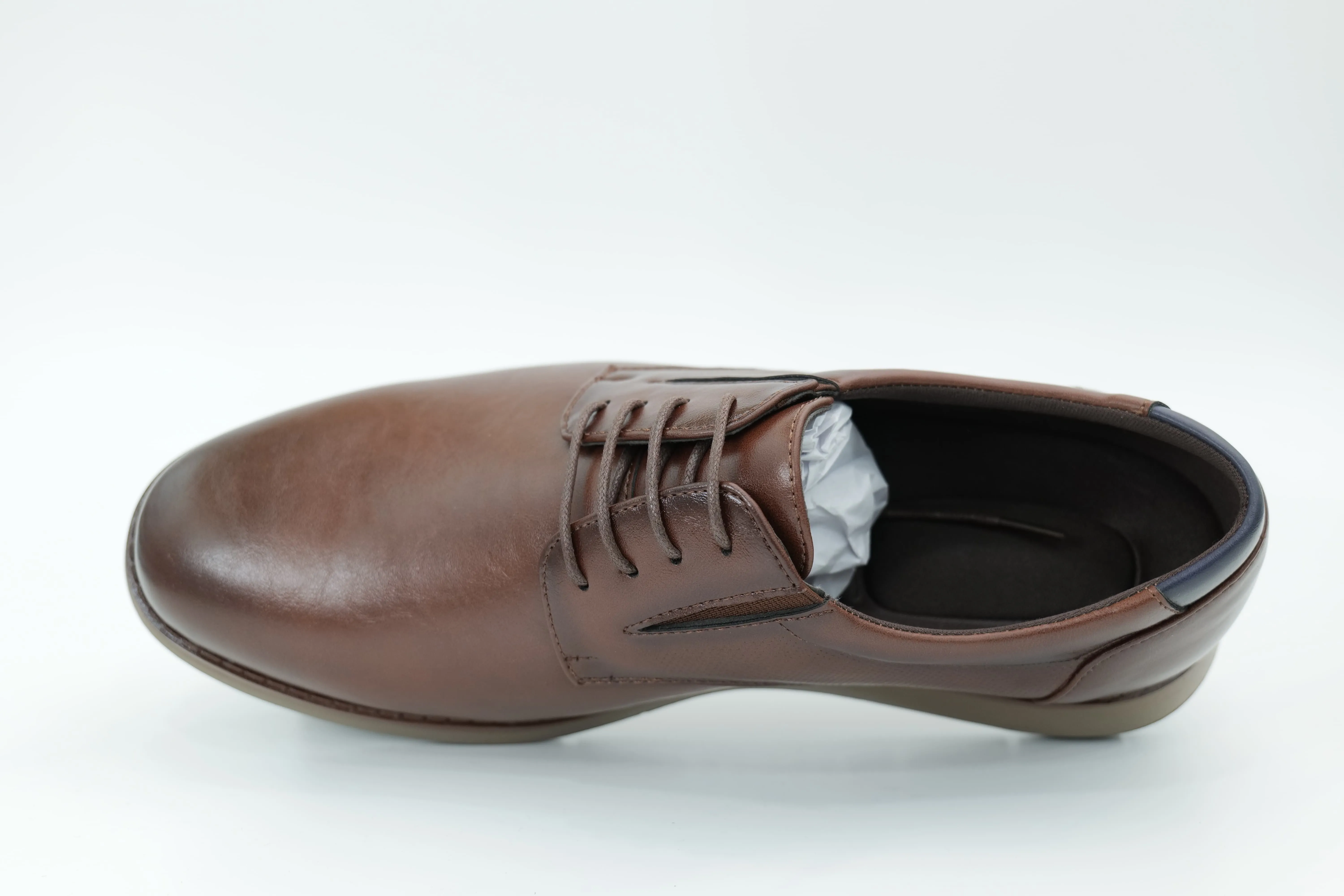 Casual shoes