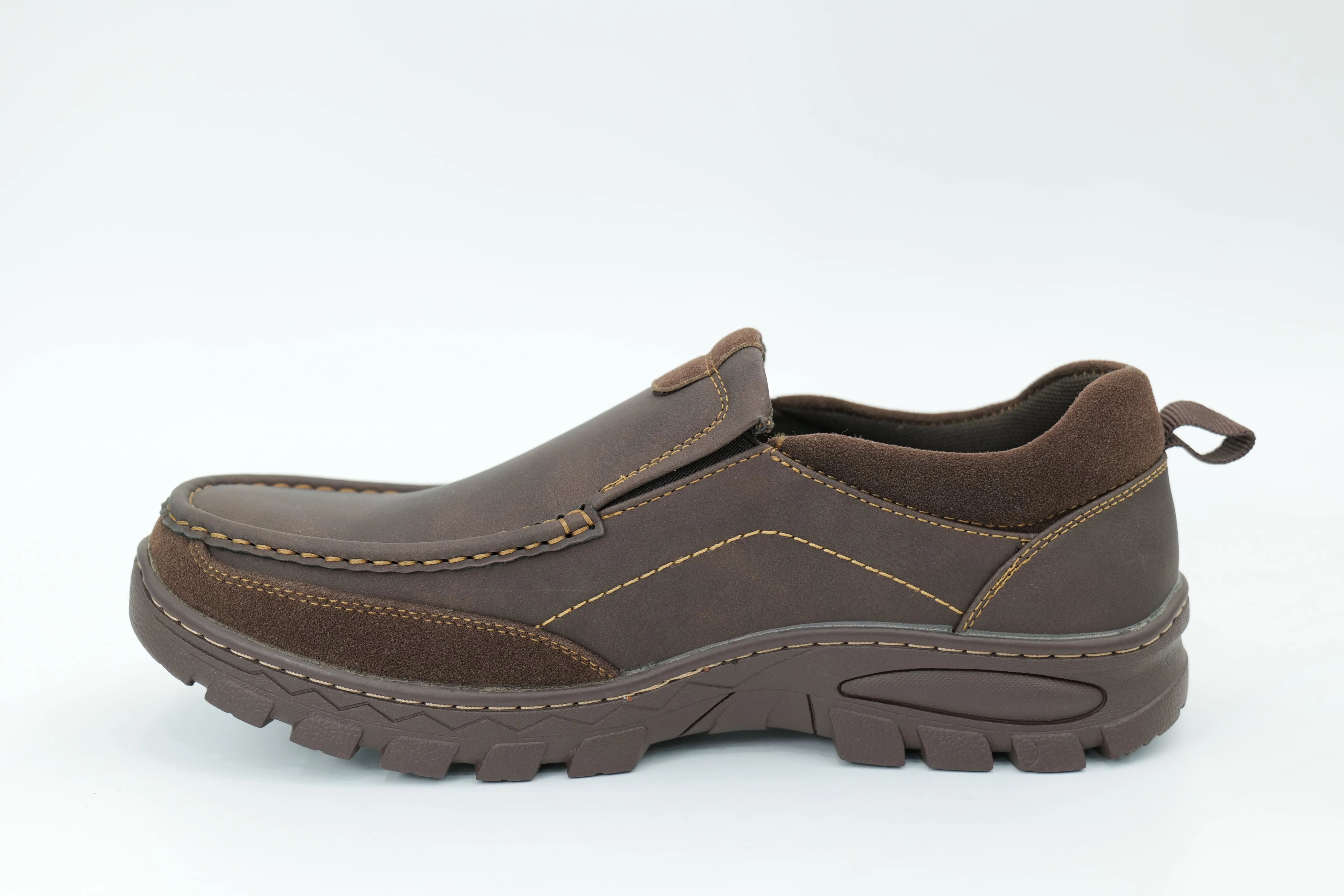 Casual shoes