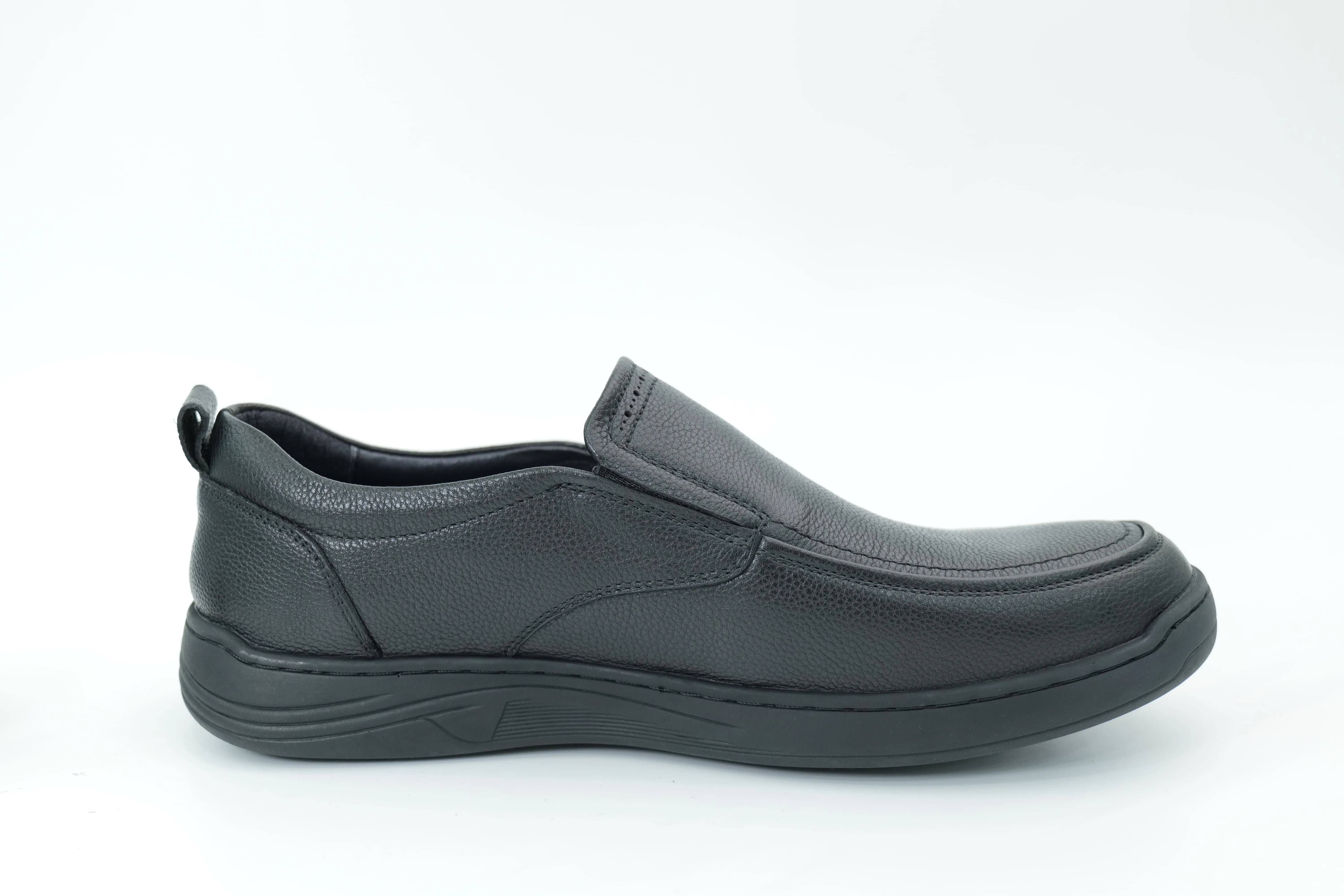 Casual shoes