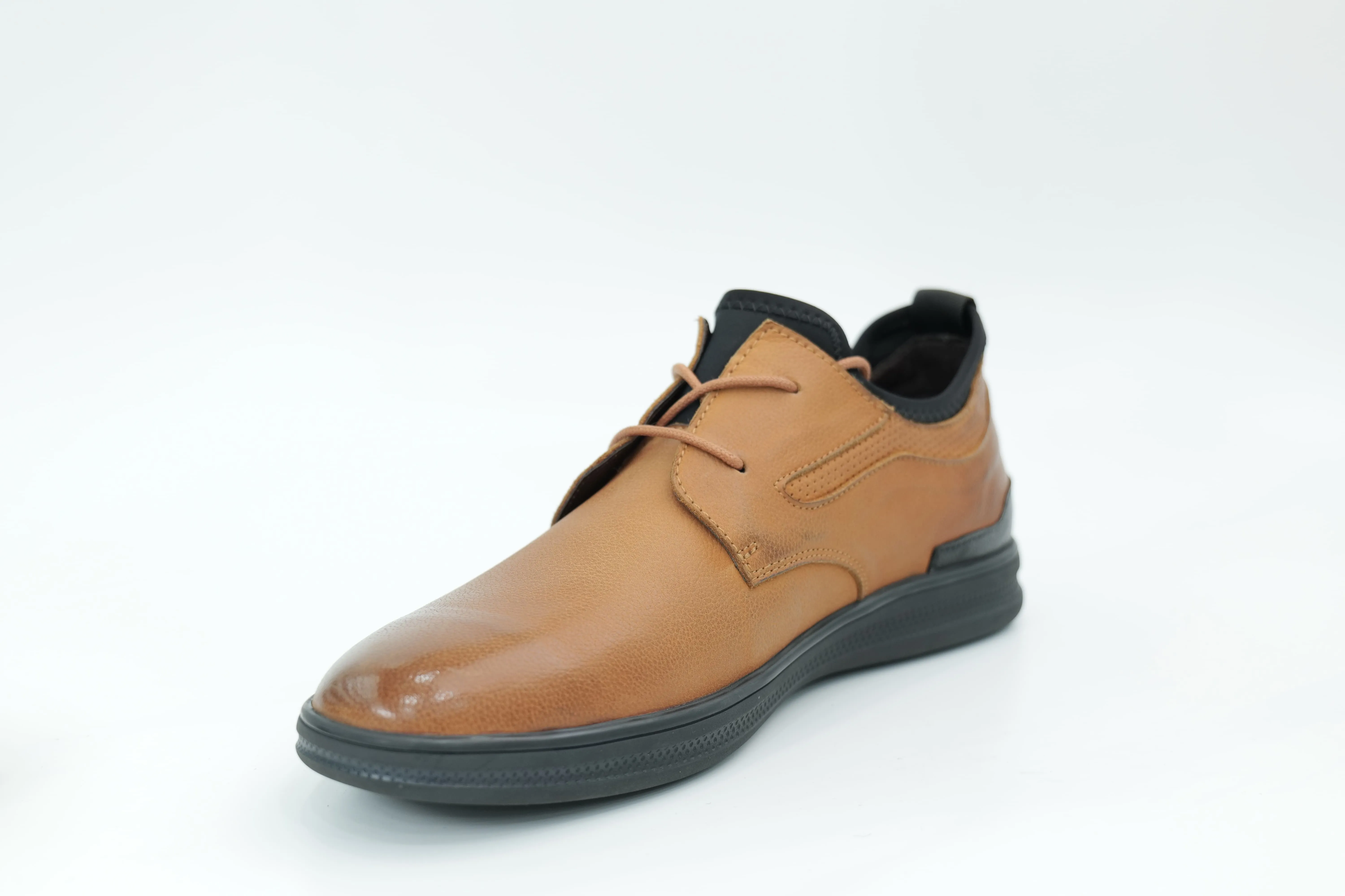 Casual shoes