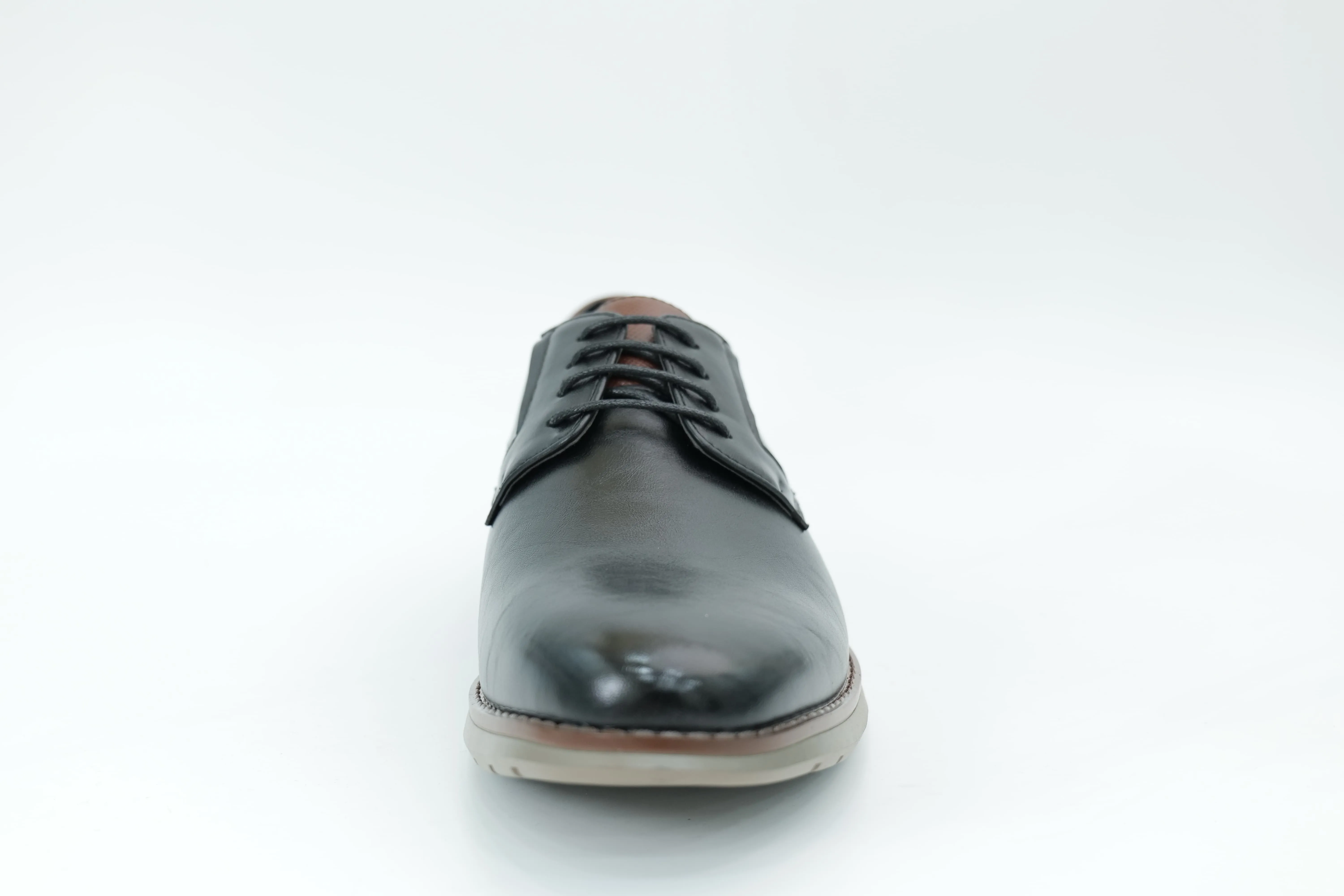 Casual shoes
